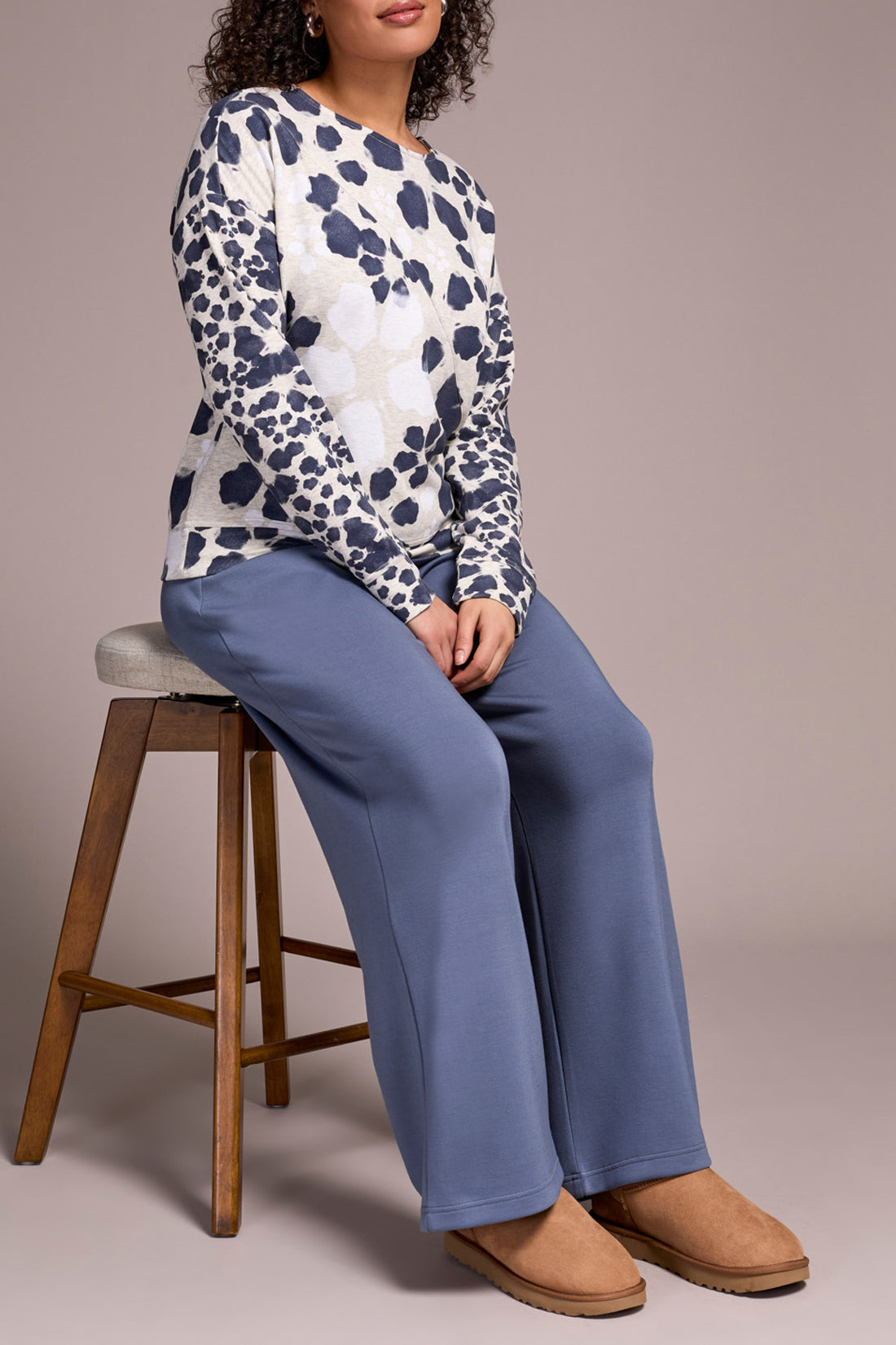 Long Sleeve Crew Neck Top