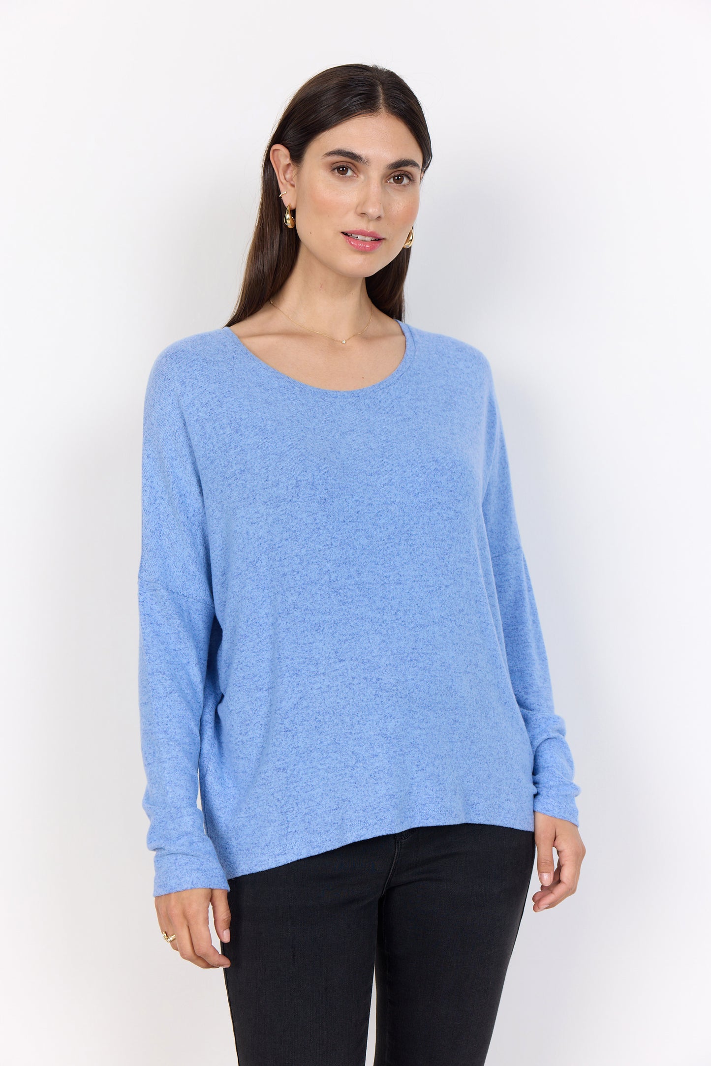Biara Round Neck Long Sleeve Shirt