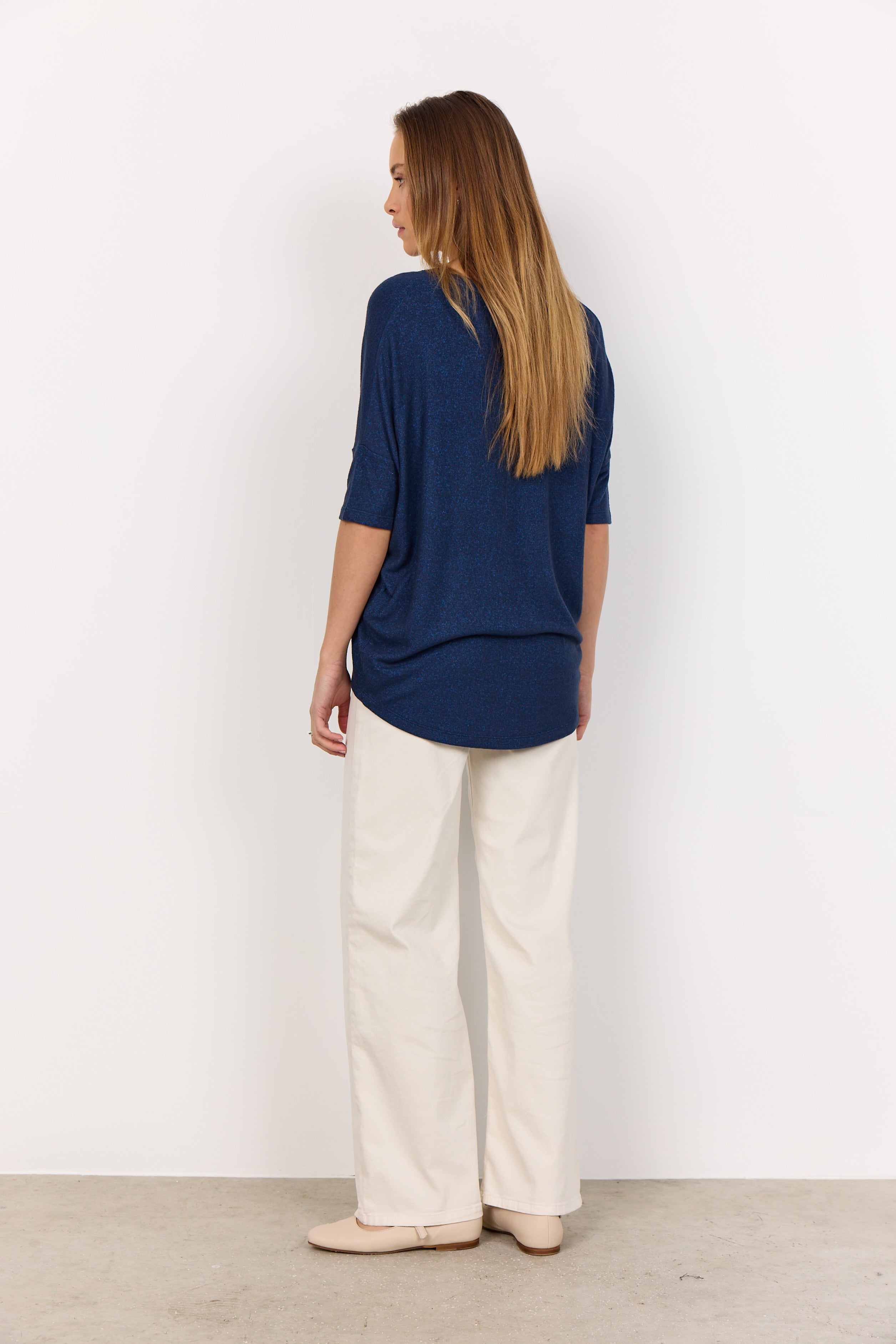 Biara 3/4 Sleeve Round Neck Shirt