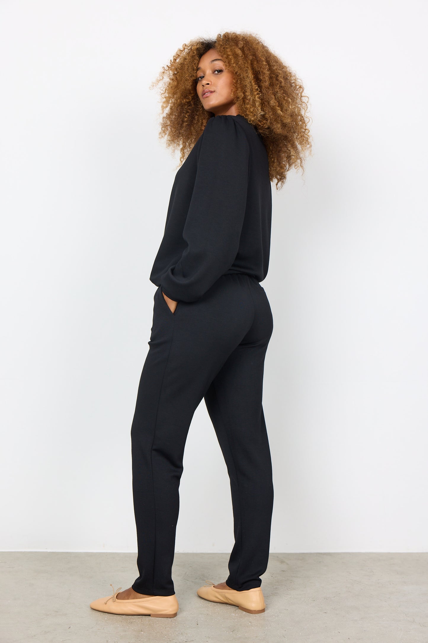 Banu Soft Straight Leg Pant