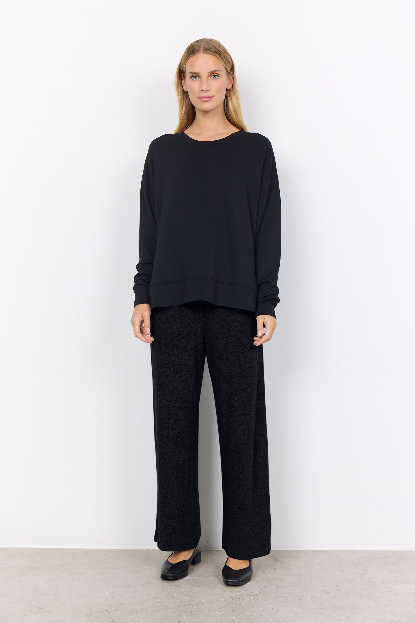 Banu Soft Crewneck Sweatshirt