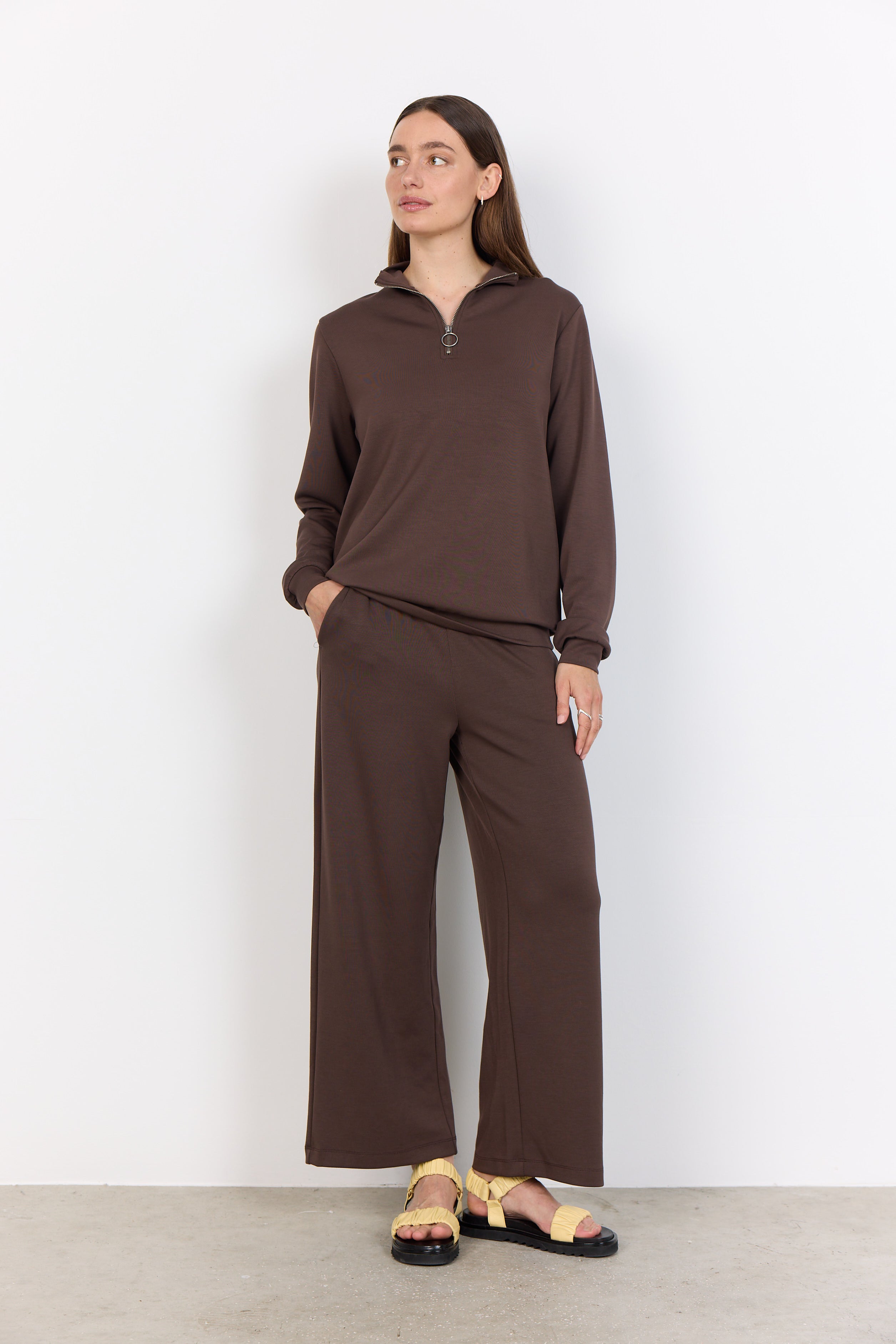 Banu Soft Half-Zip Sweatshirt