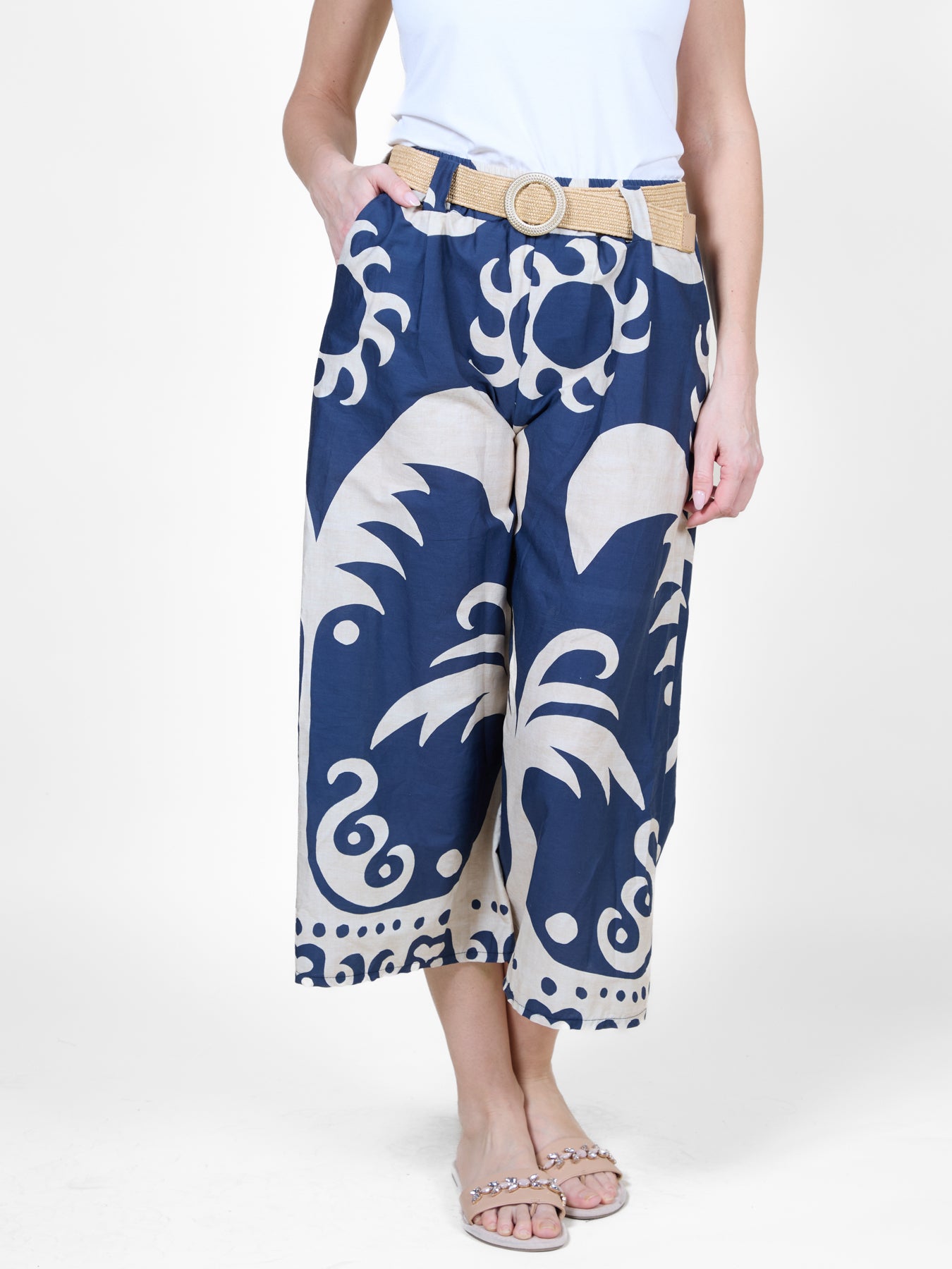 Pull on Belted Flare Pant
