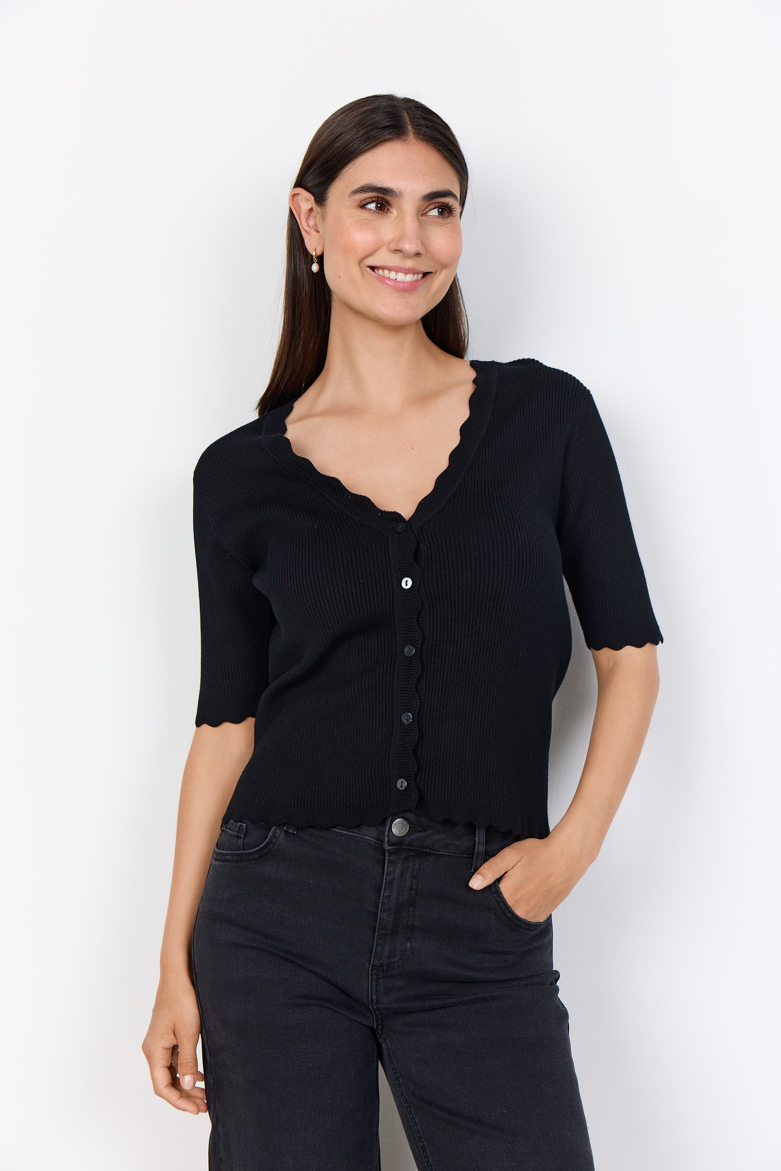 Dollie Scalloped V-Neck Cardigan