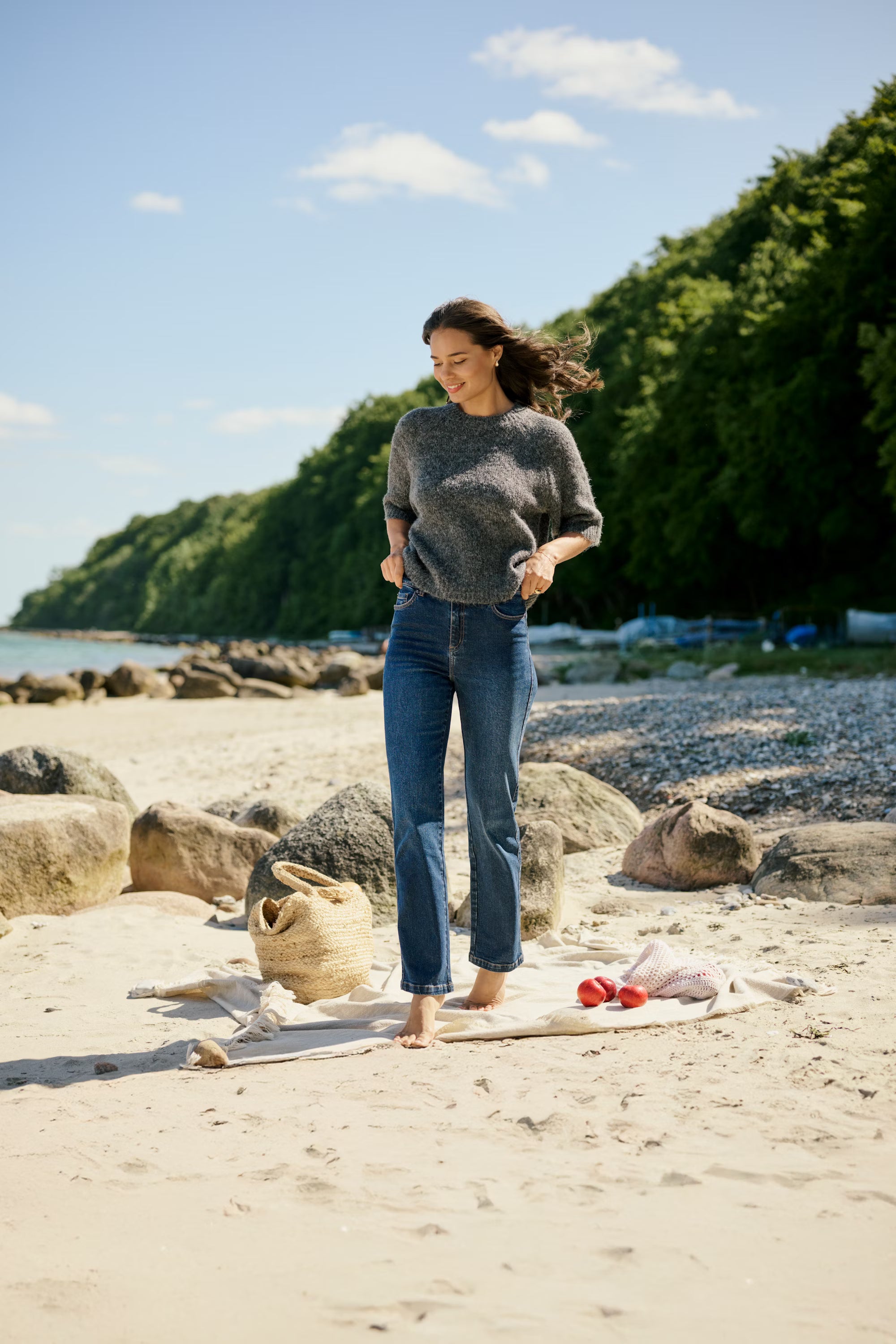 Kamaris Straight Leg Jeans