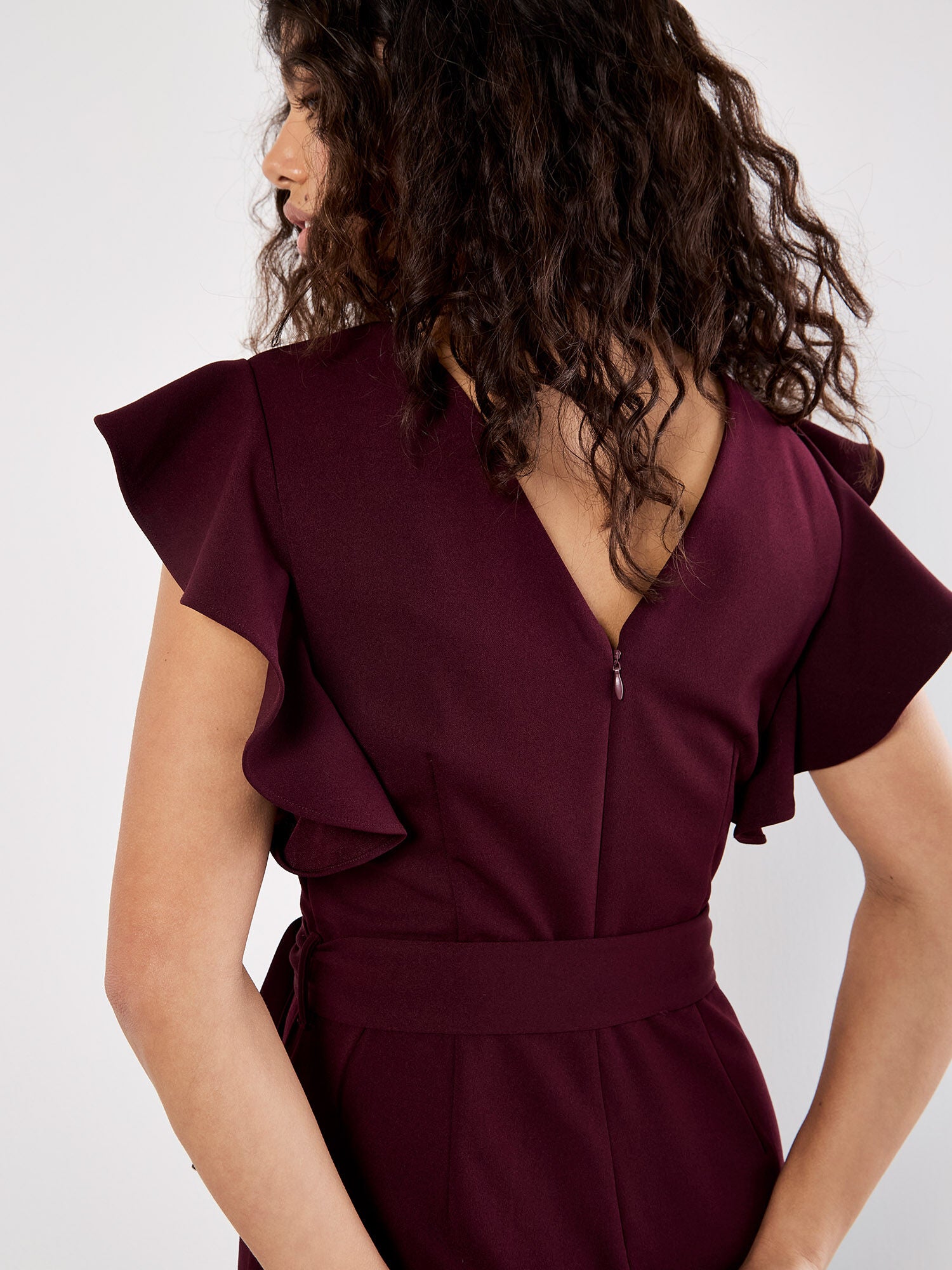 Ruffle Sleeve Pleat Detail Jumpsuit