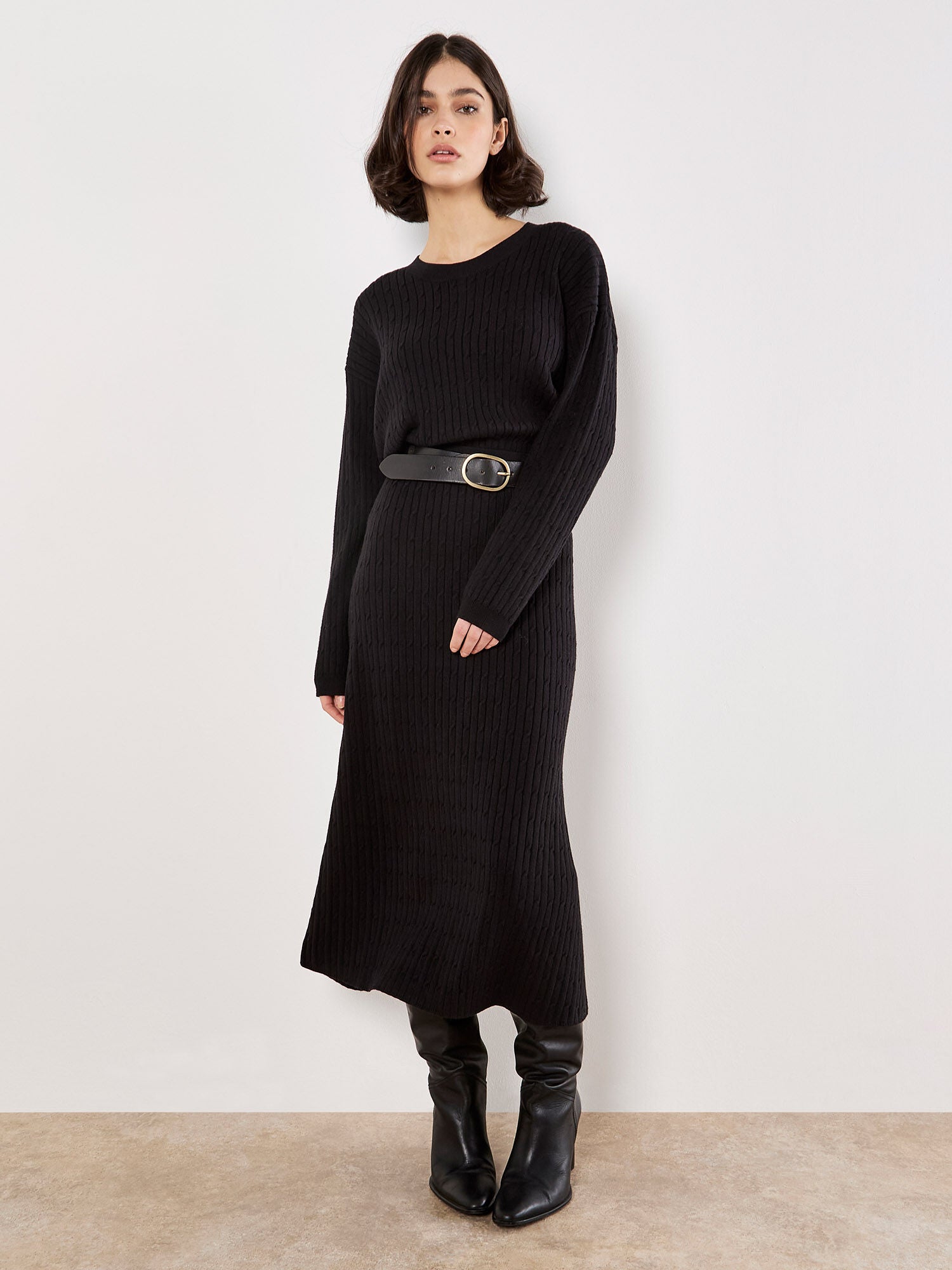 Fine Gauge Cable Knit Midi Skirt