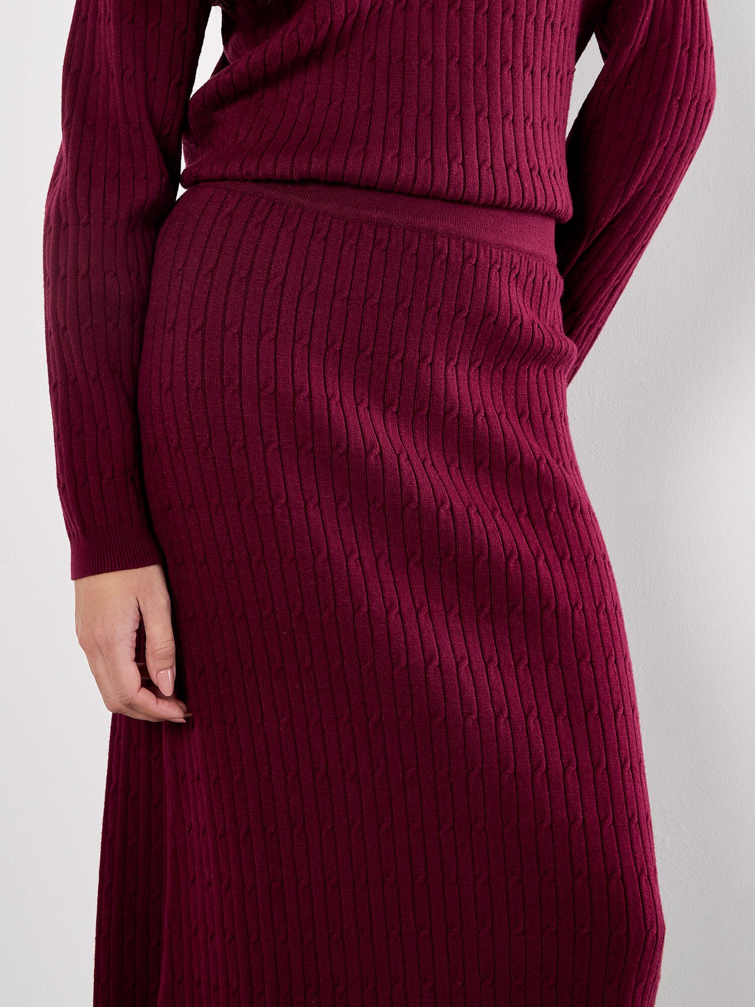 Fine Gauge Cable Knit Midi Skirt