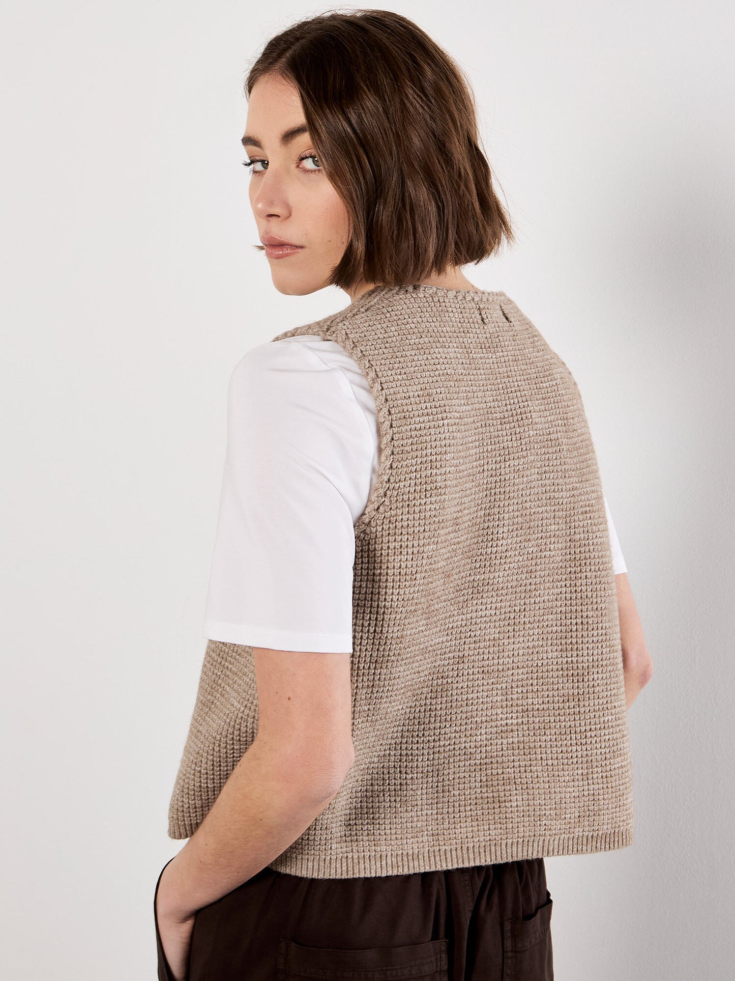 Scallop Edge Waffle Knit Waistcoat
