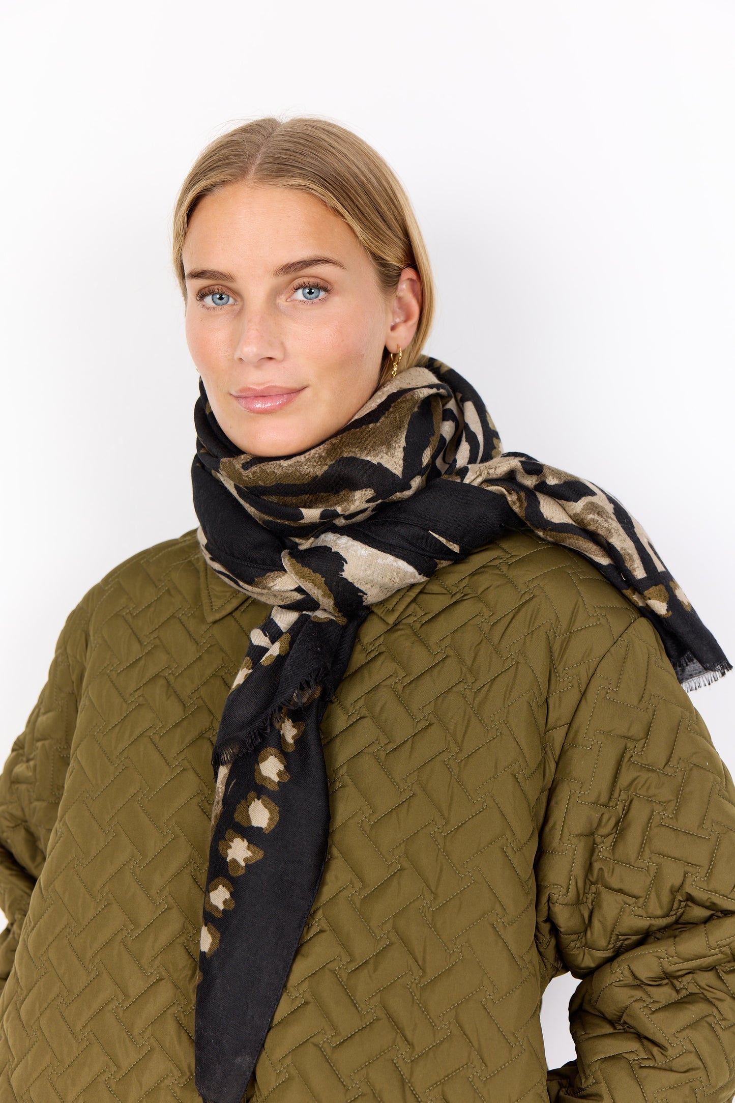 Virna Animal Print Scarf