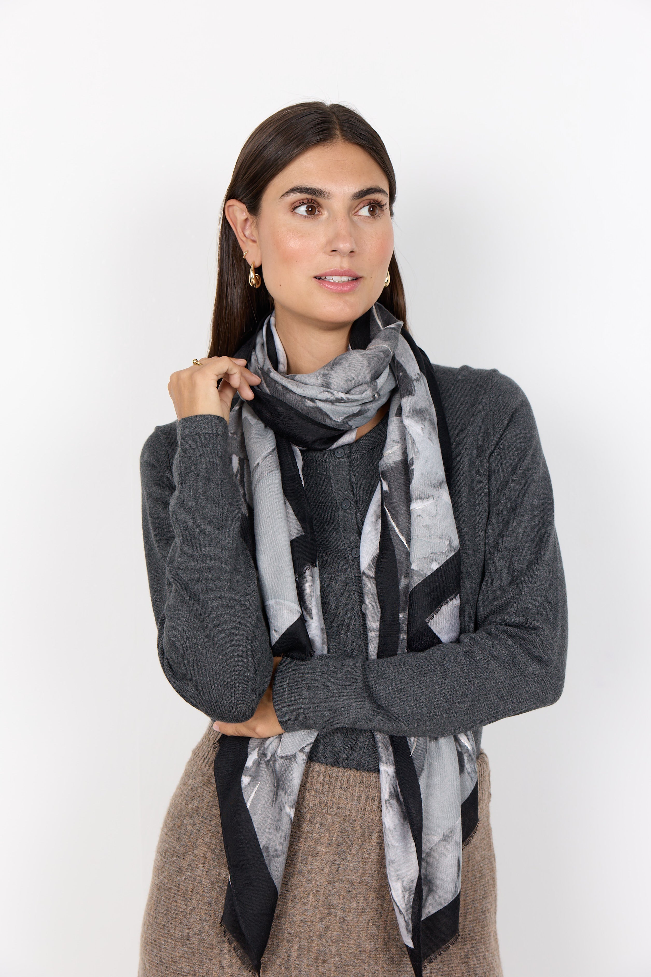 Vamellon Watercolour Print Scarf