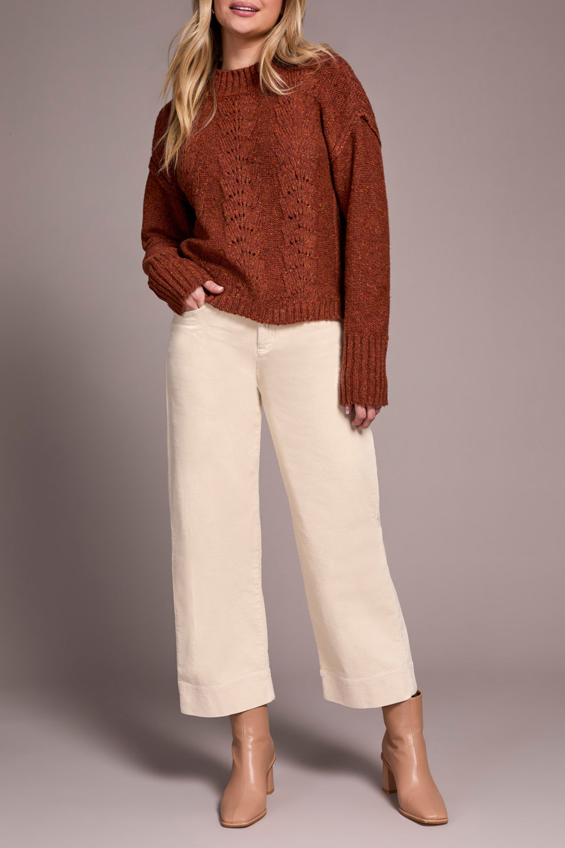 Crew Neck Sweater with Puff Sleeve