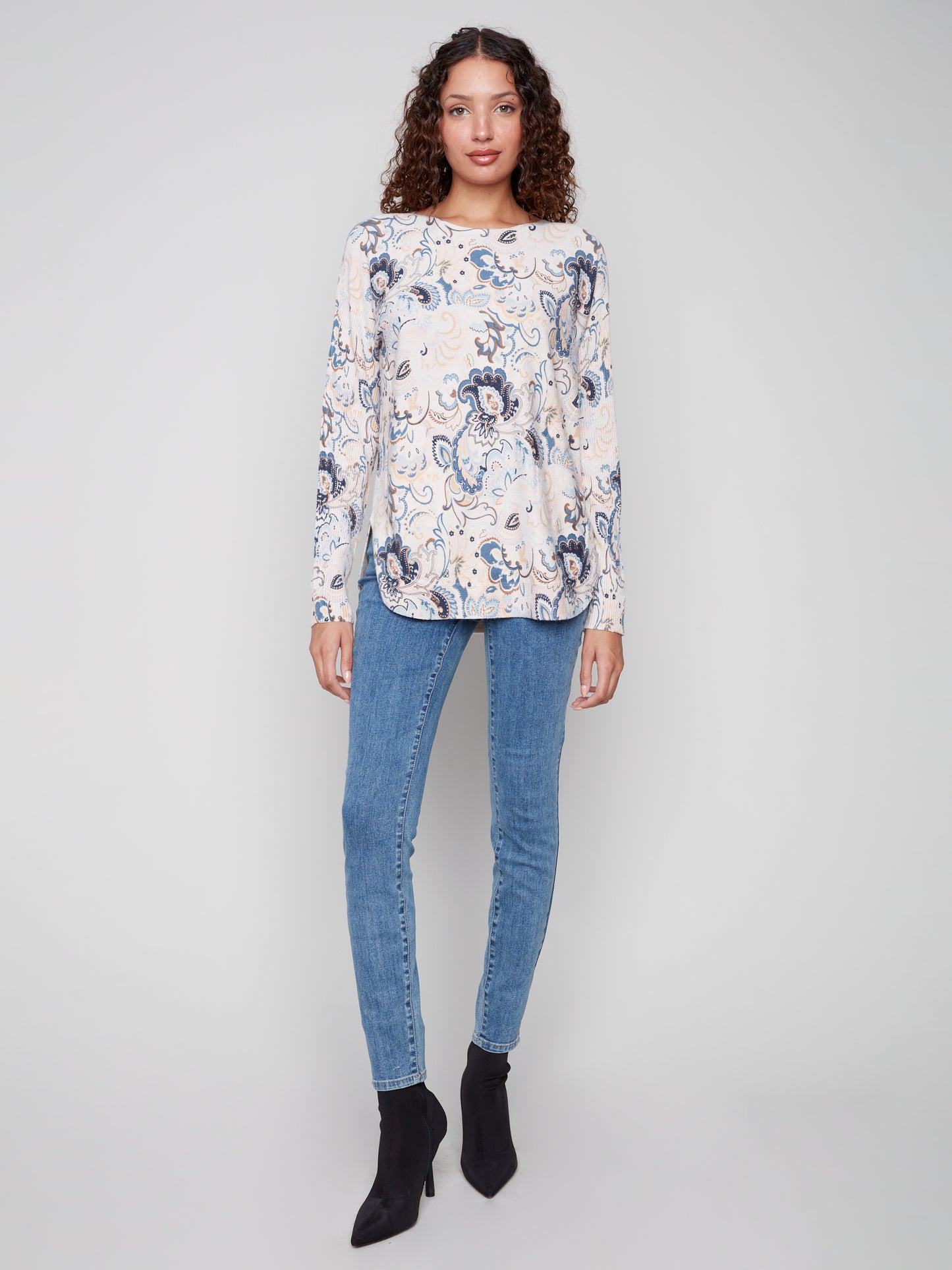 Printed Rounded Hem Sweater