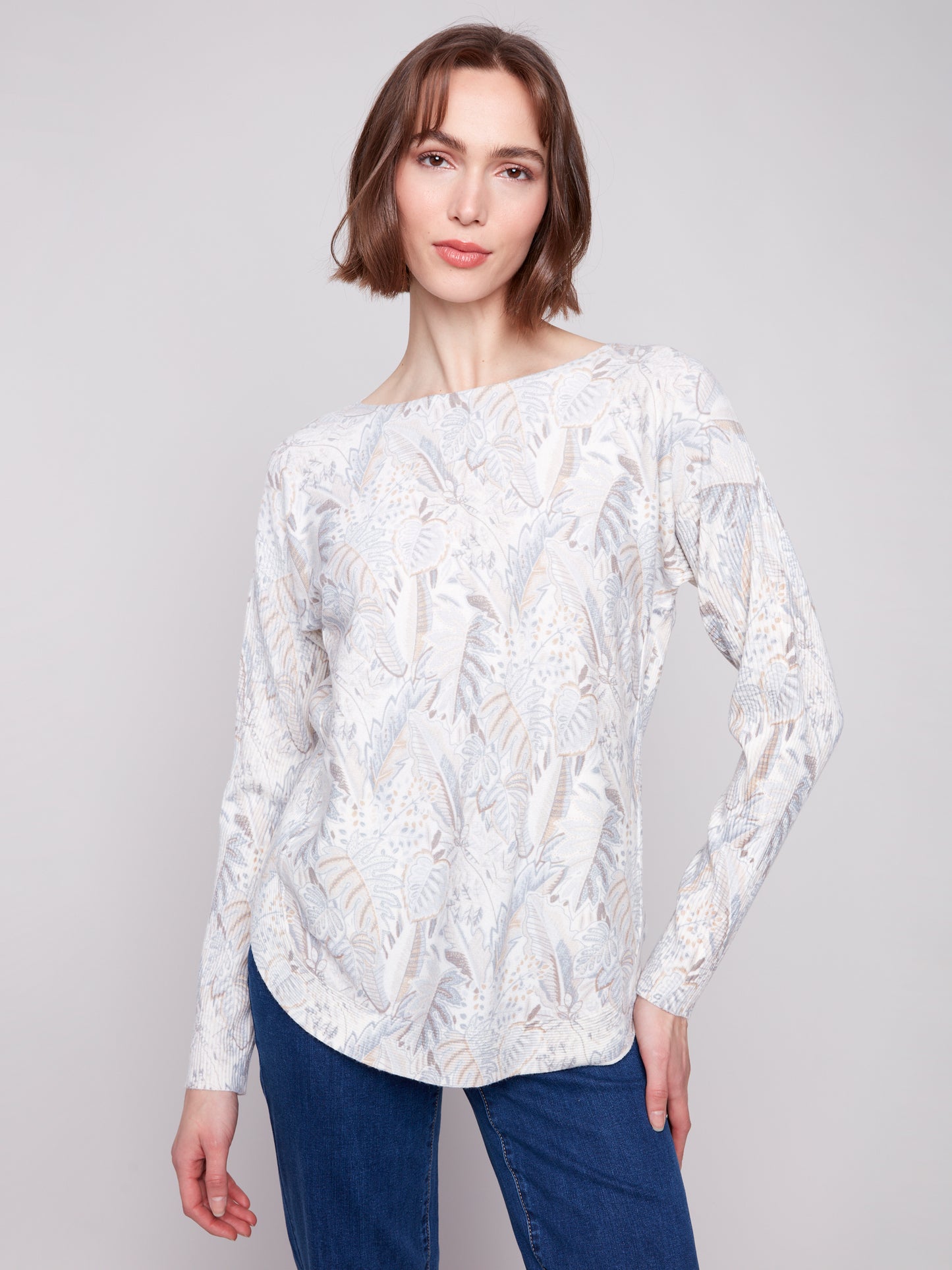 Printed Rounded Hem Sweater