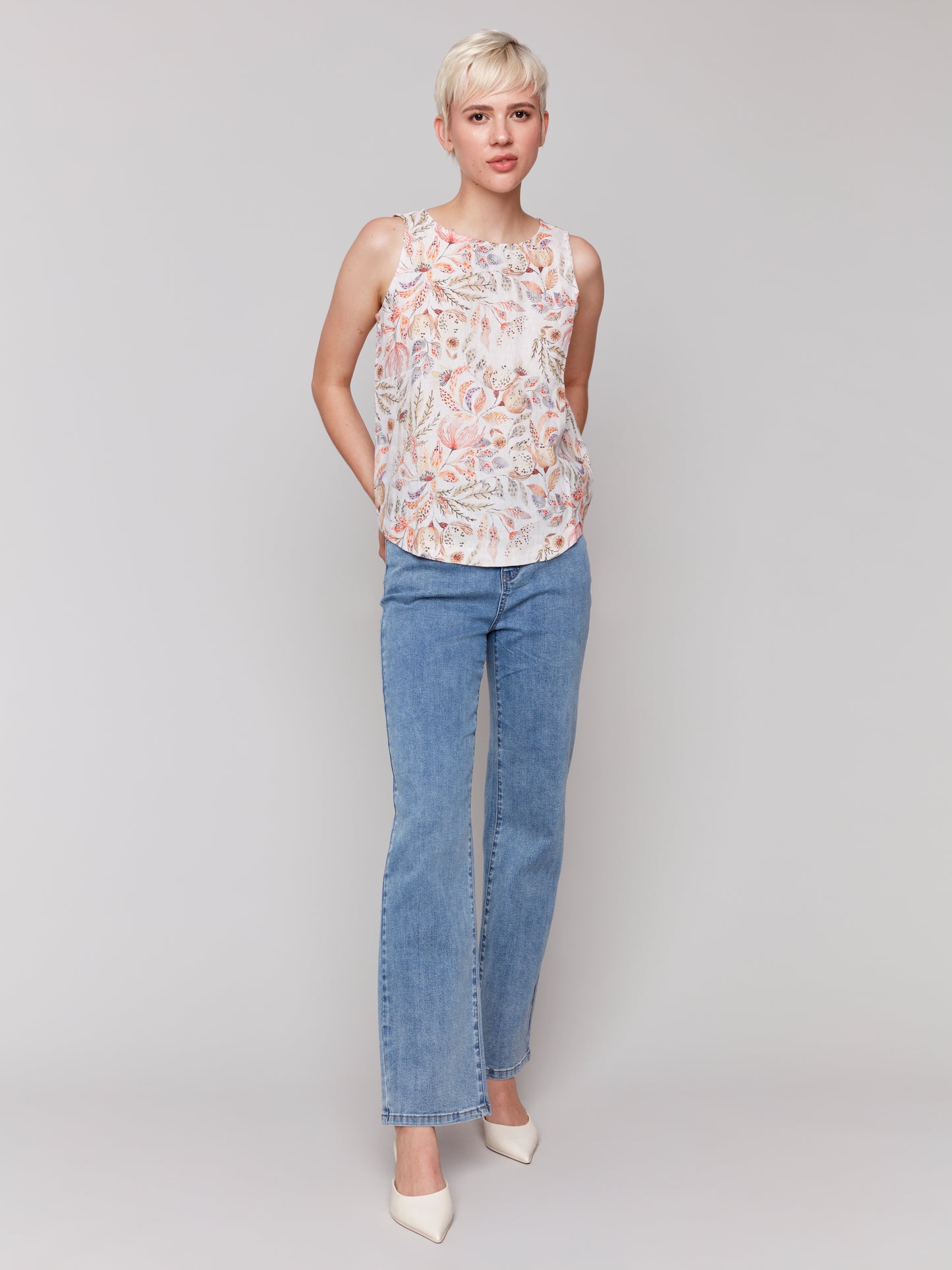 Printed Sleeveless Top with Rounded Hem