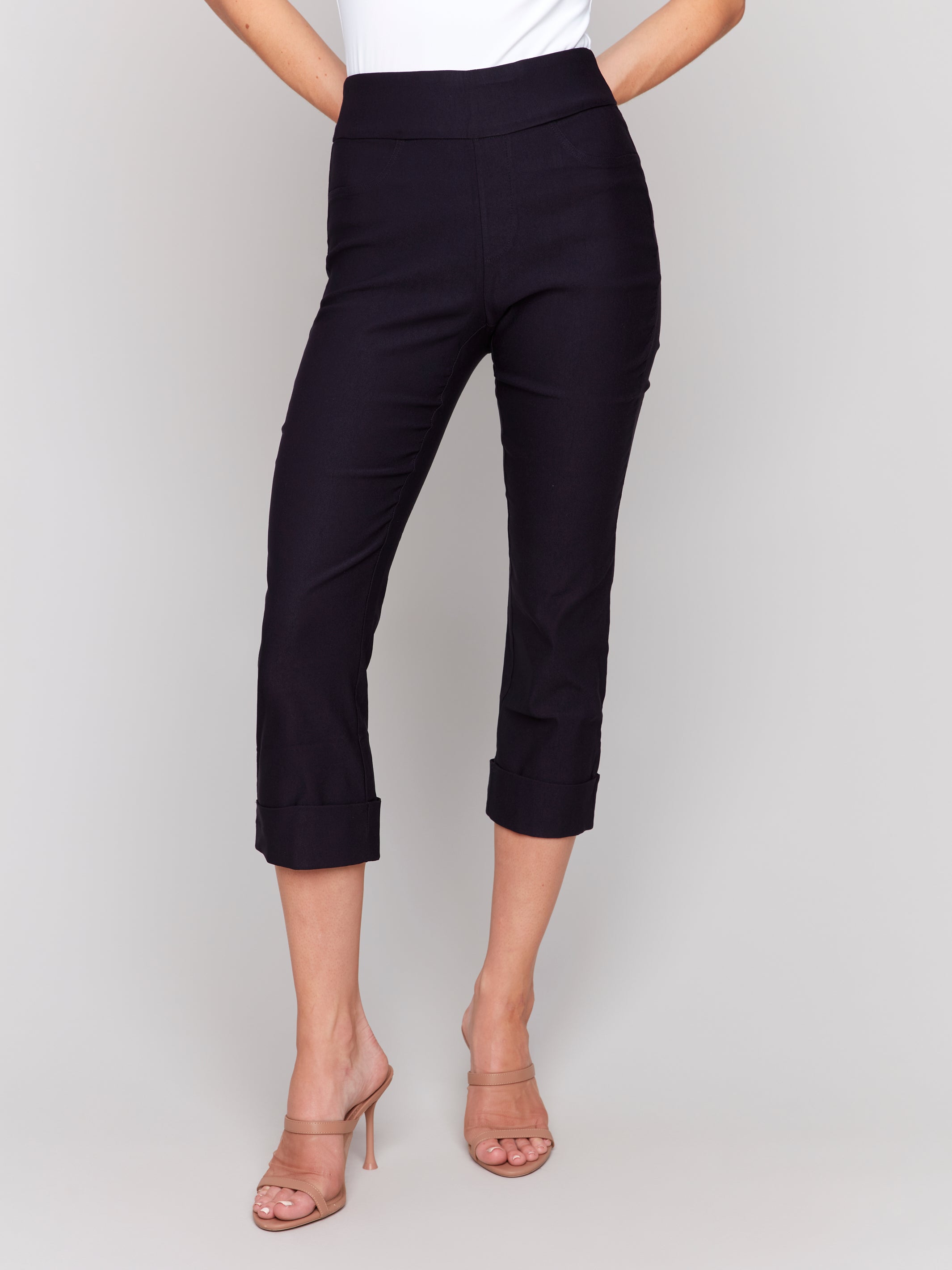 Stretch Pull-On Capri Pants