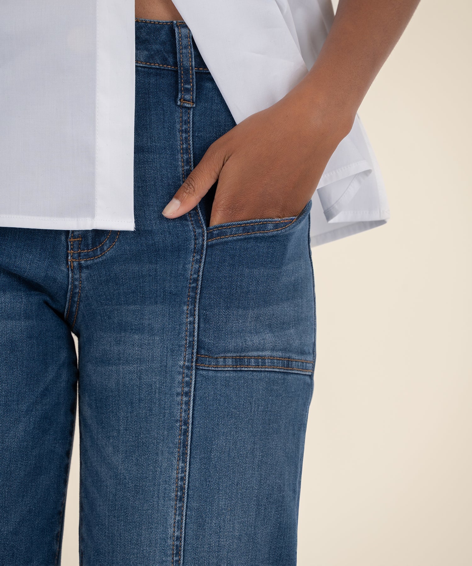 Jean High Rise Patch Pocket Wide Leg