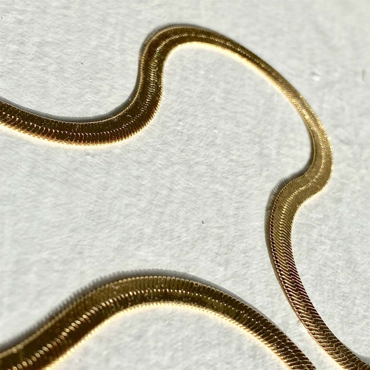 Nirah Snake Chain Necklace