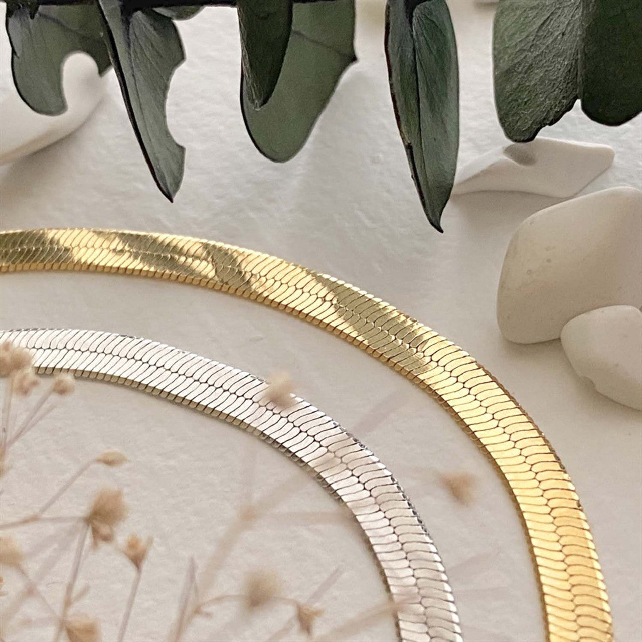 Nirah Snake Chain Necklace