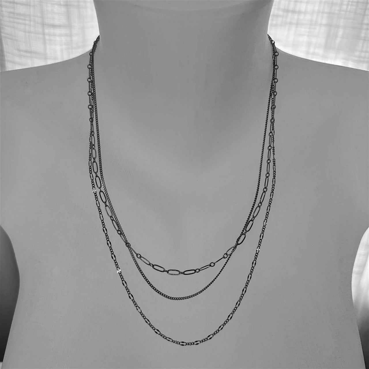 Nanaimo Triple Layer Textured Chain Necklace