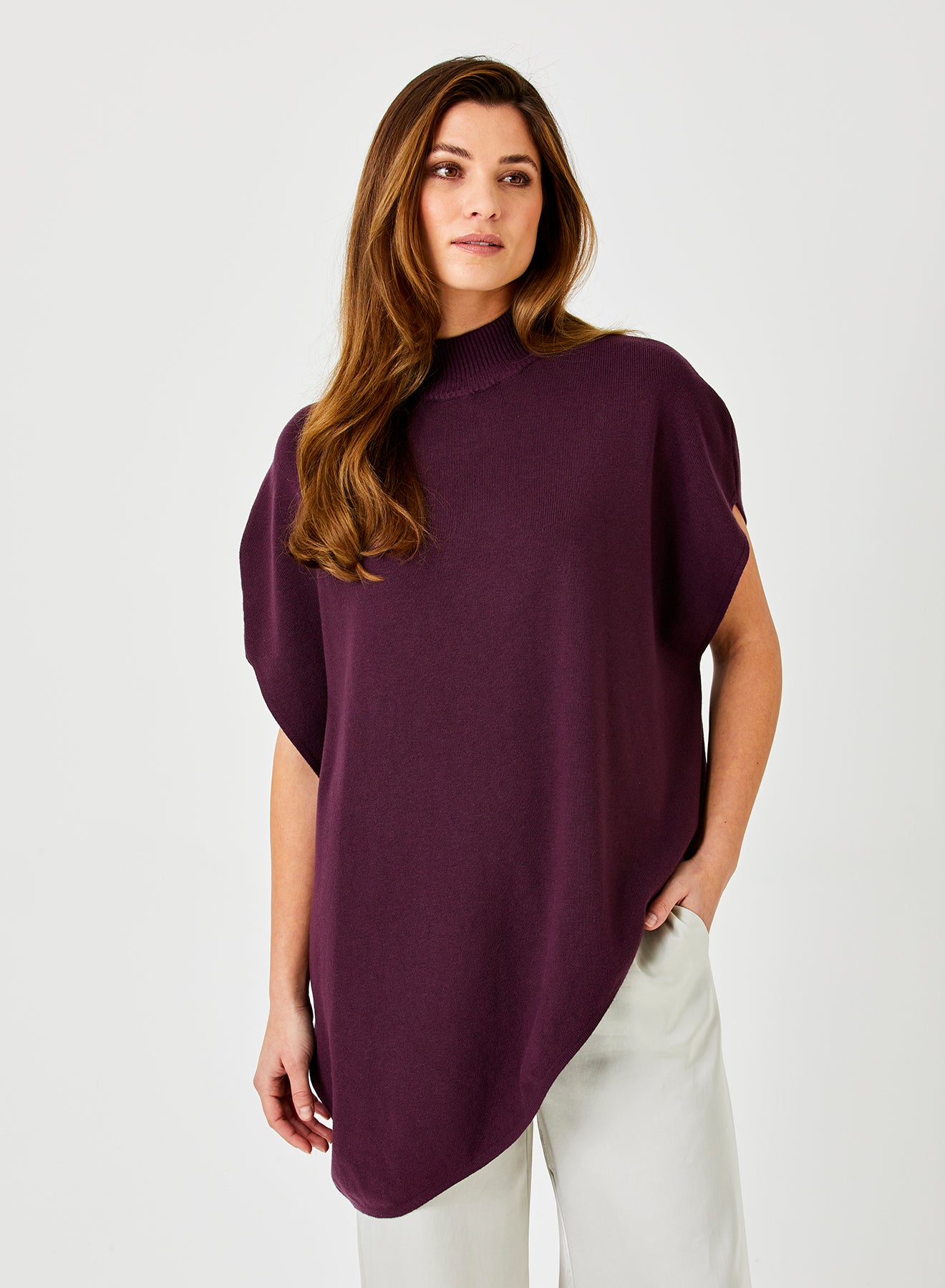 THEO ASYMETRIC KNIT PONCHO