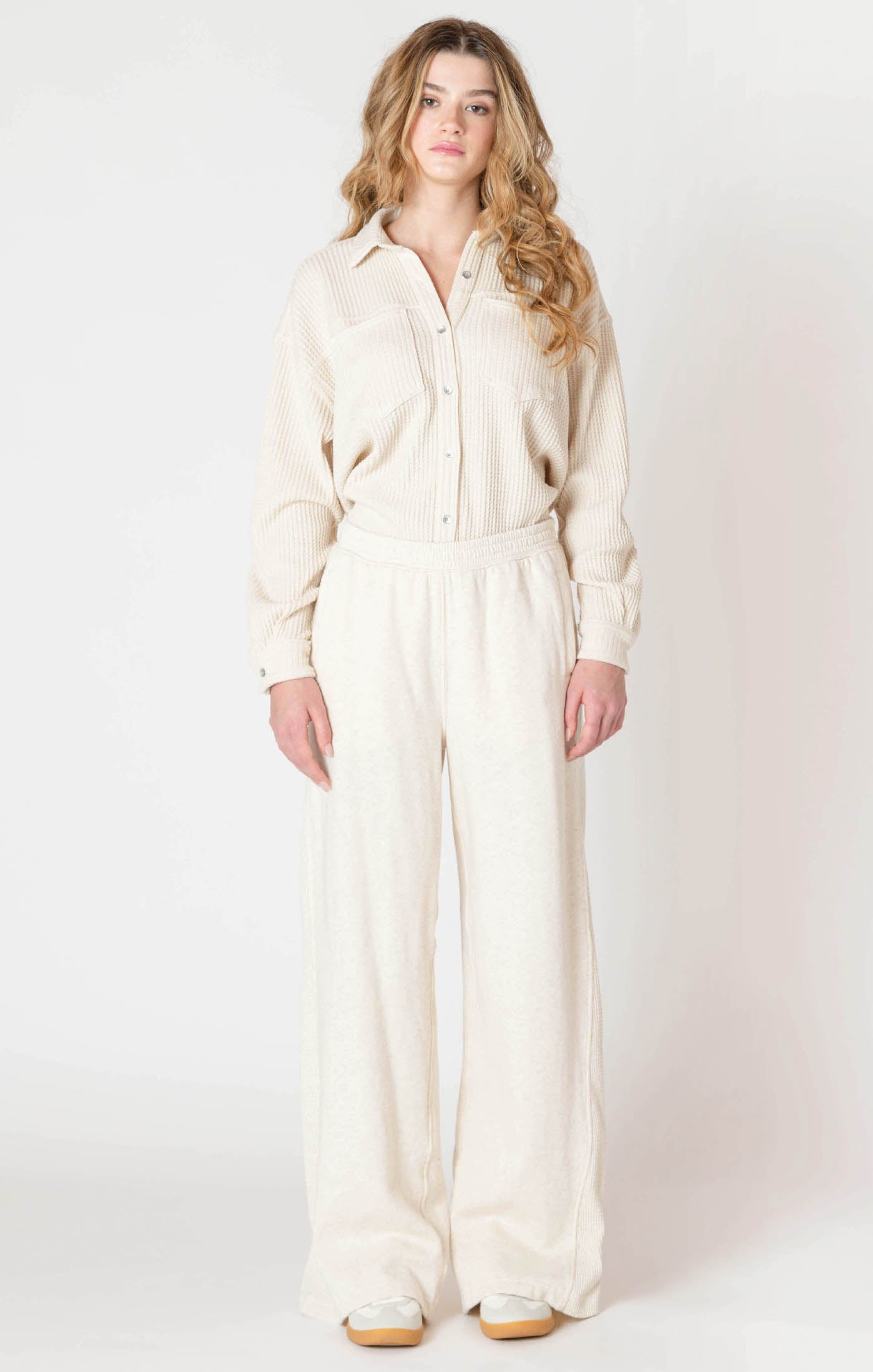 Wide Leg Jogger