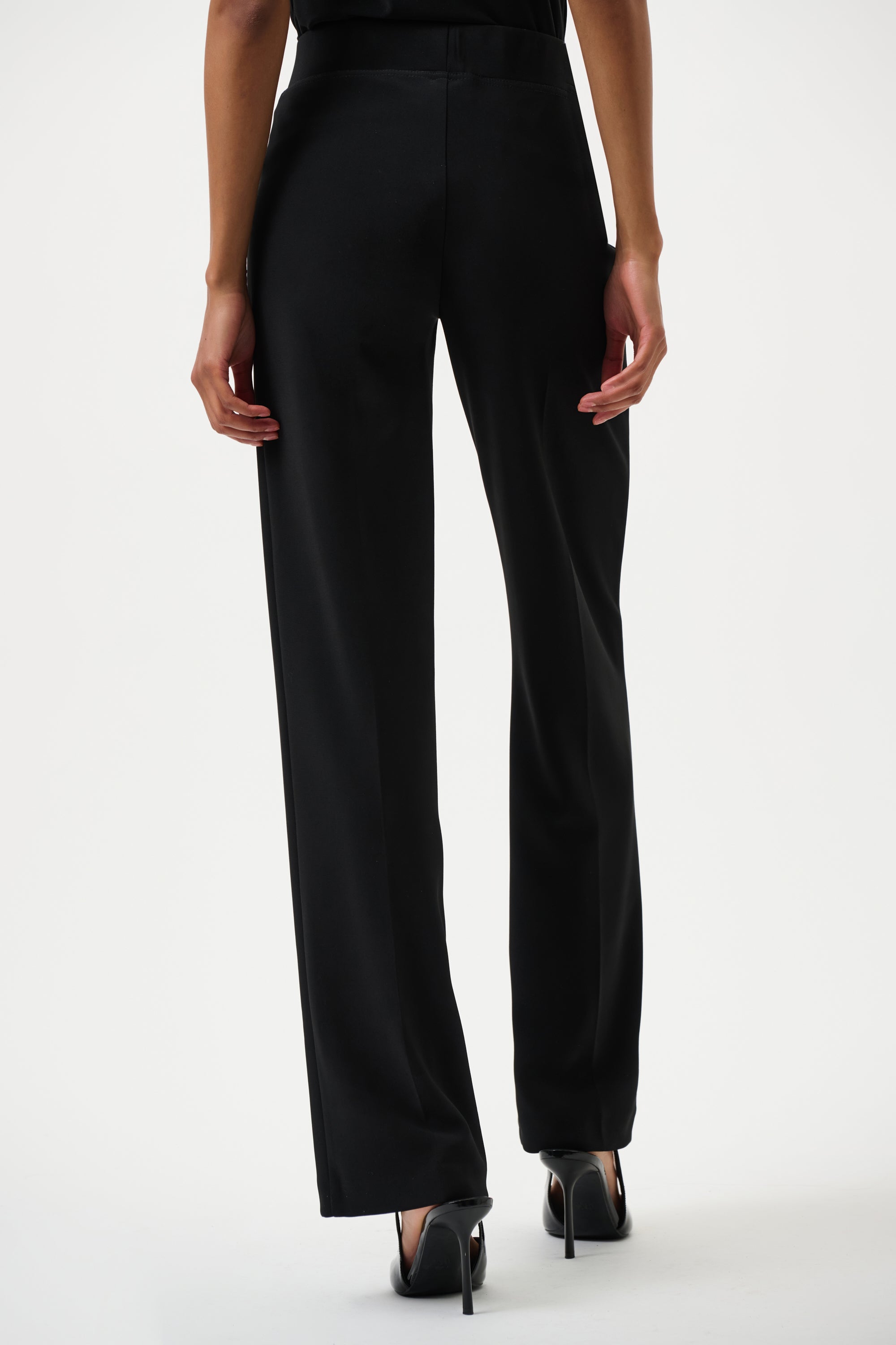 Classic Wide Leg Pant