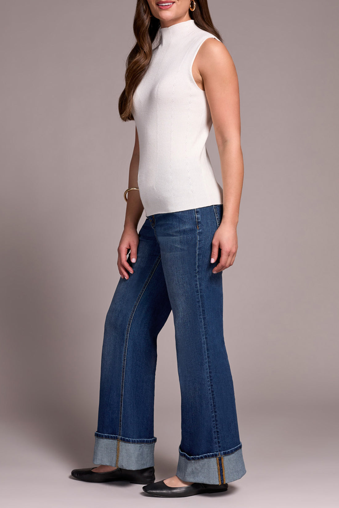 Textured Sleeveless Mock Neck Top