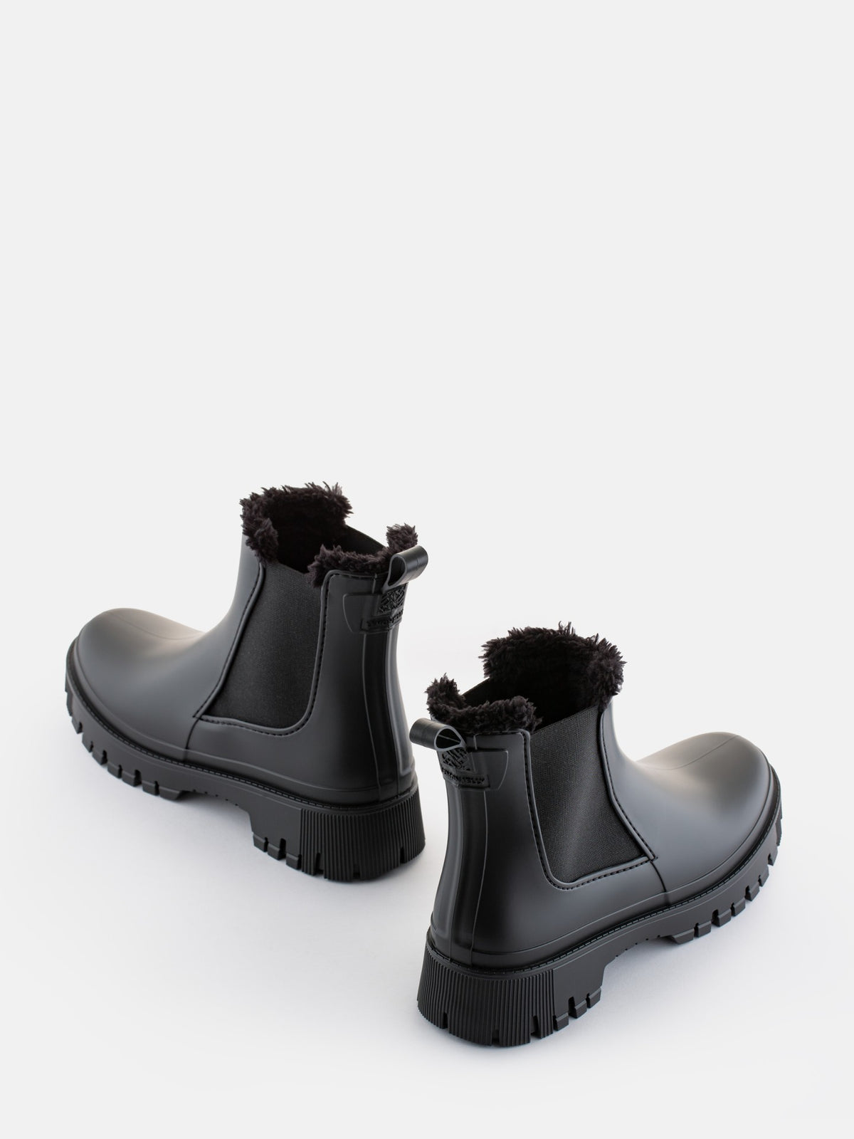 Wren Matte Ankle Boots With Fur Lining