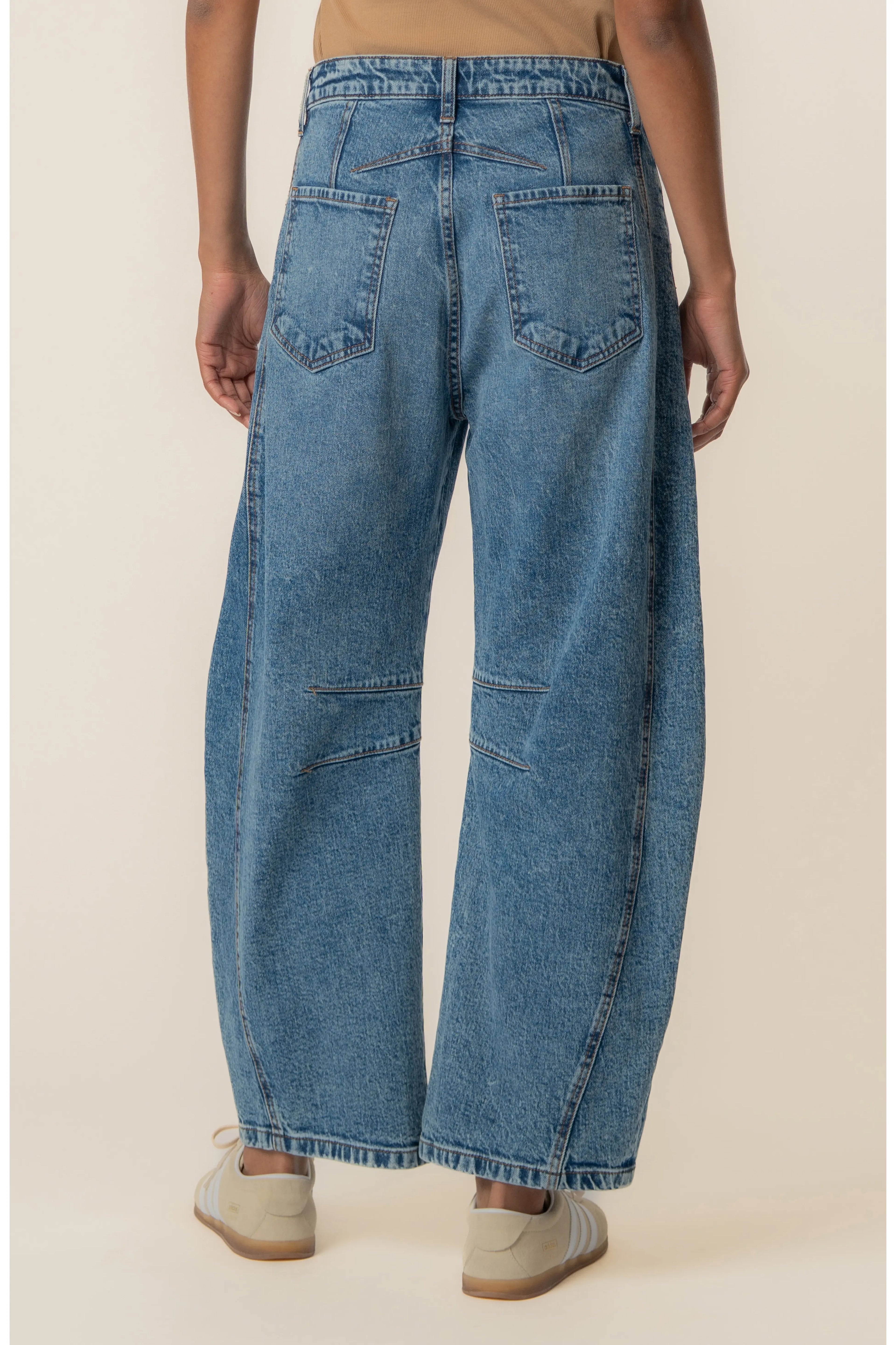 Ashlyn High Rise Horseshoe Barrel Leg