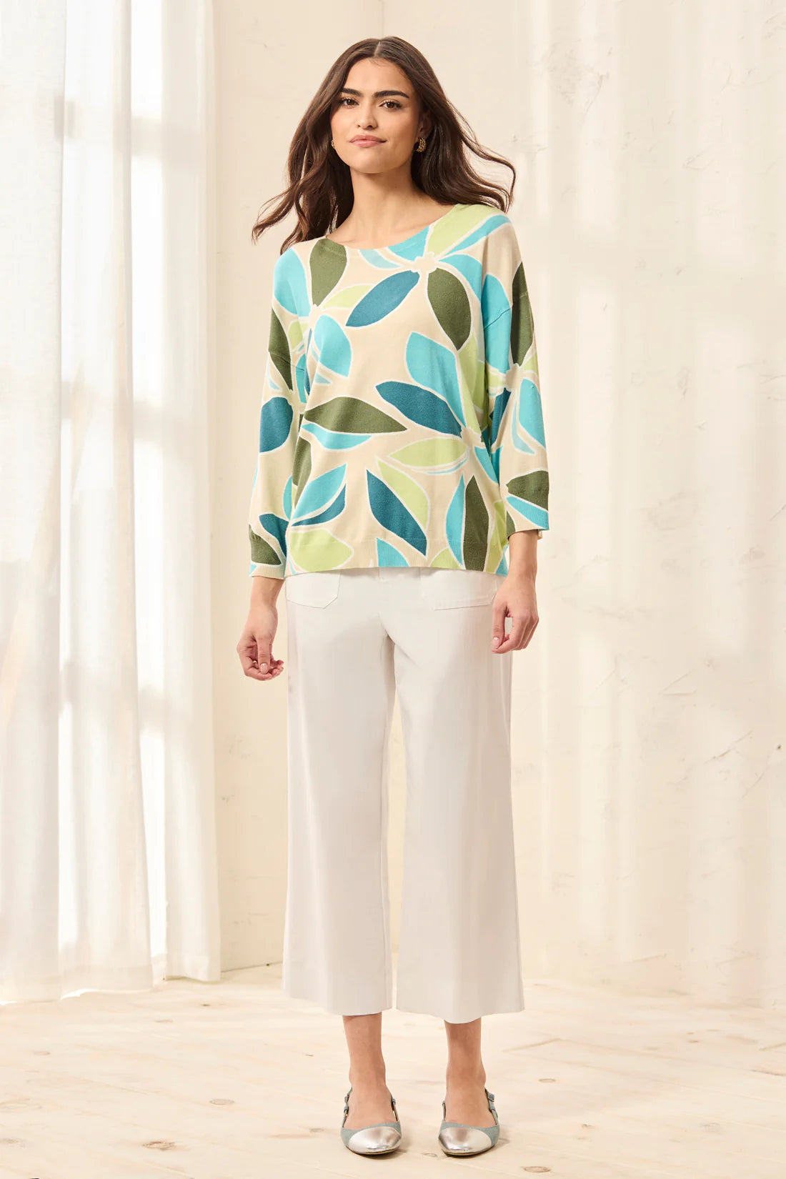 Soft Yarn Three-Quarter Sleeve Crewneck Sweater