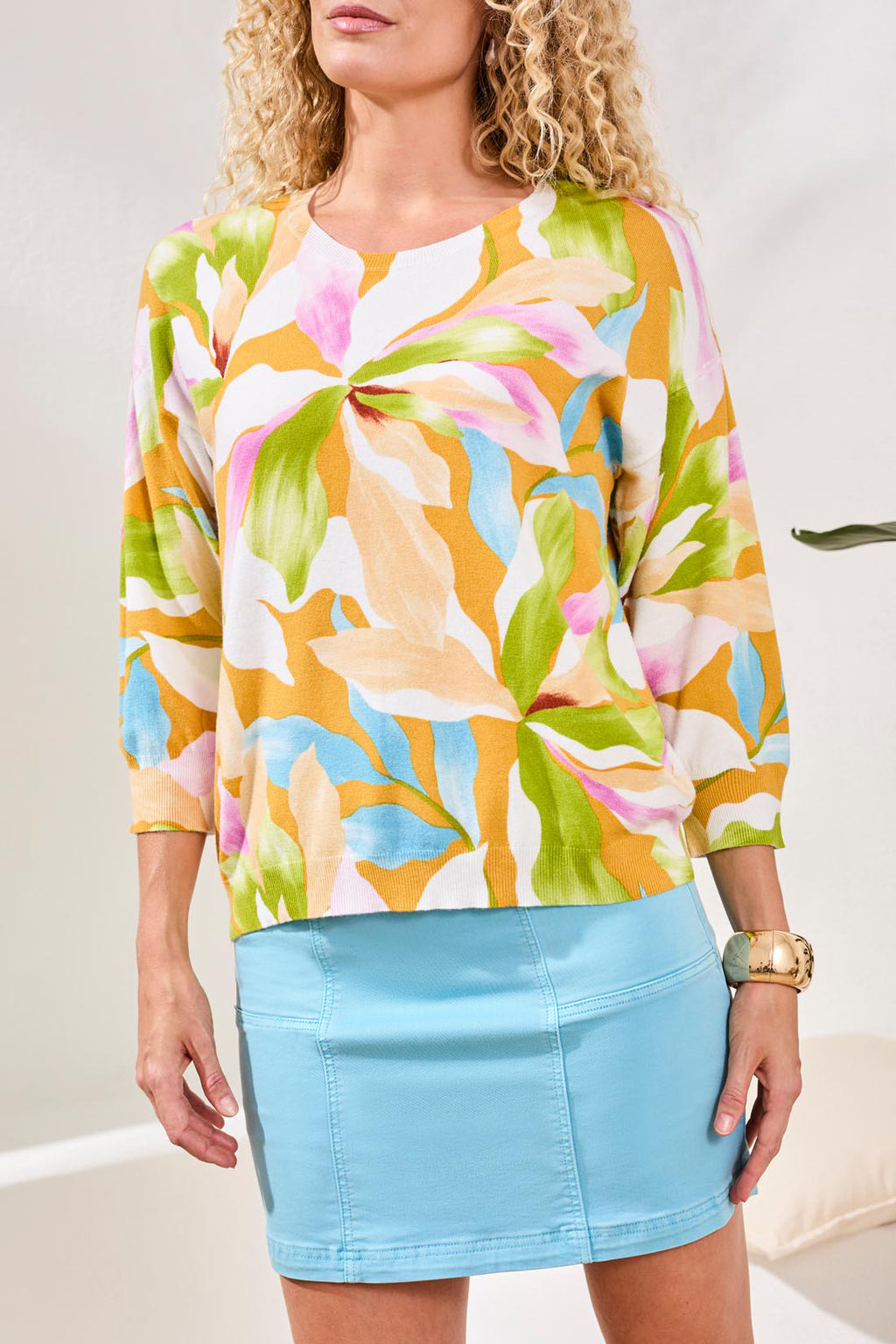 Soft Yarn Three-Quarter Sleeve Crewneck Sweater