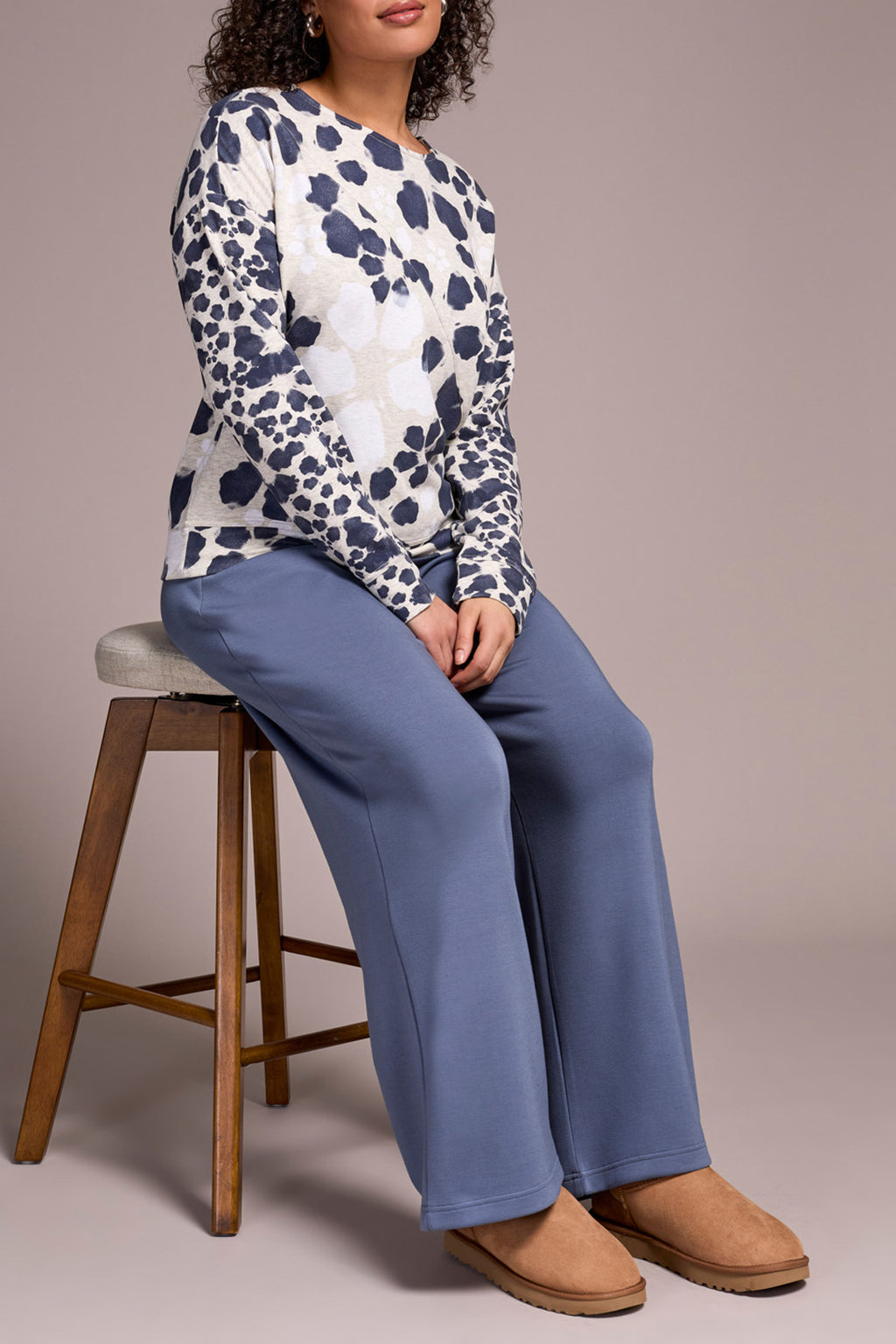 Long Sleeve Crew Neck Top