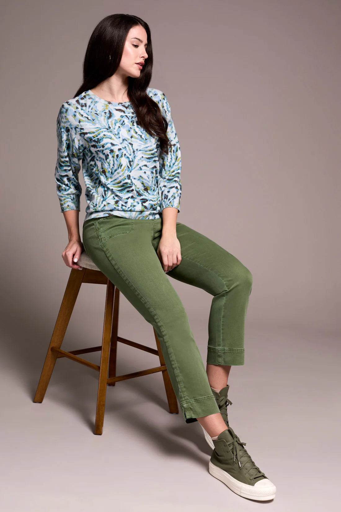 Soft Yarn 3/4 Sleeve Crewneck Sweater