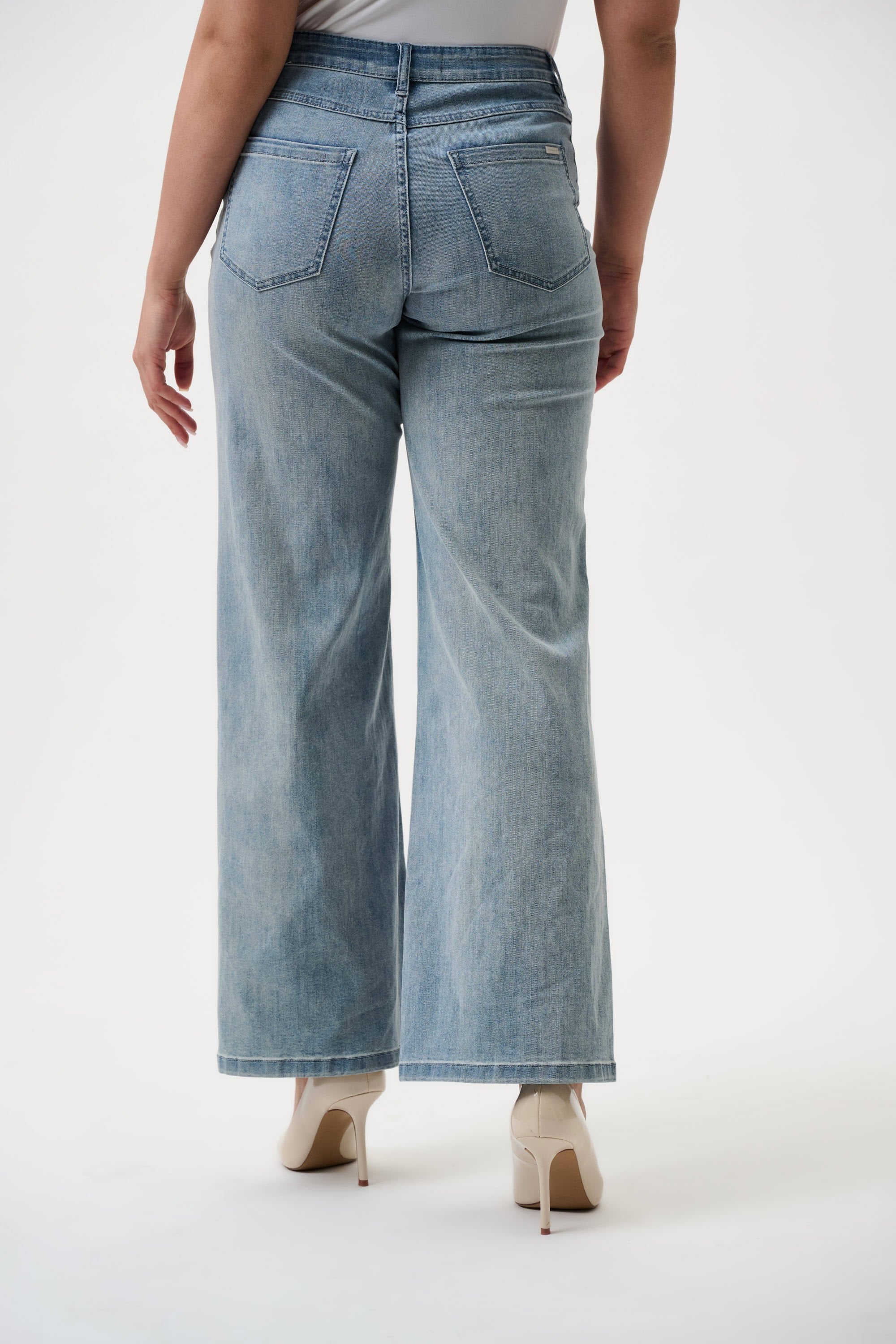 Goldie Classic Wide-Leg Stretch Jeans