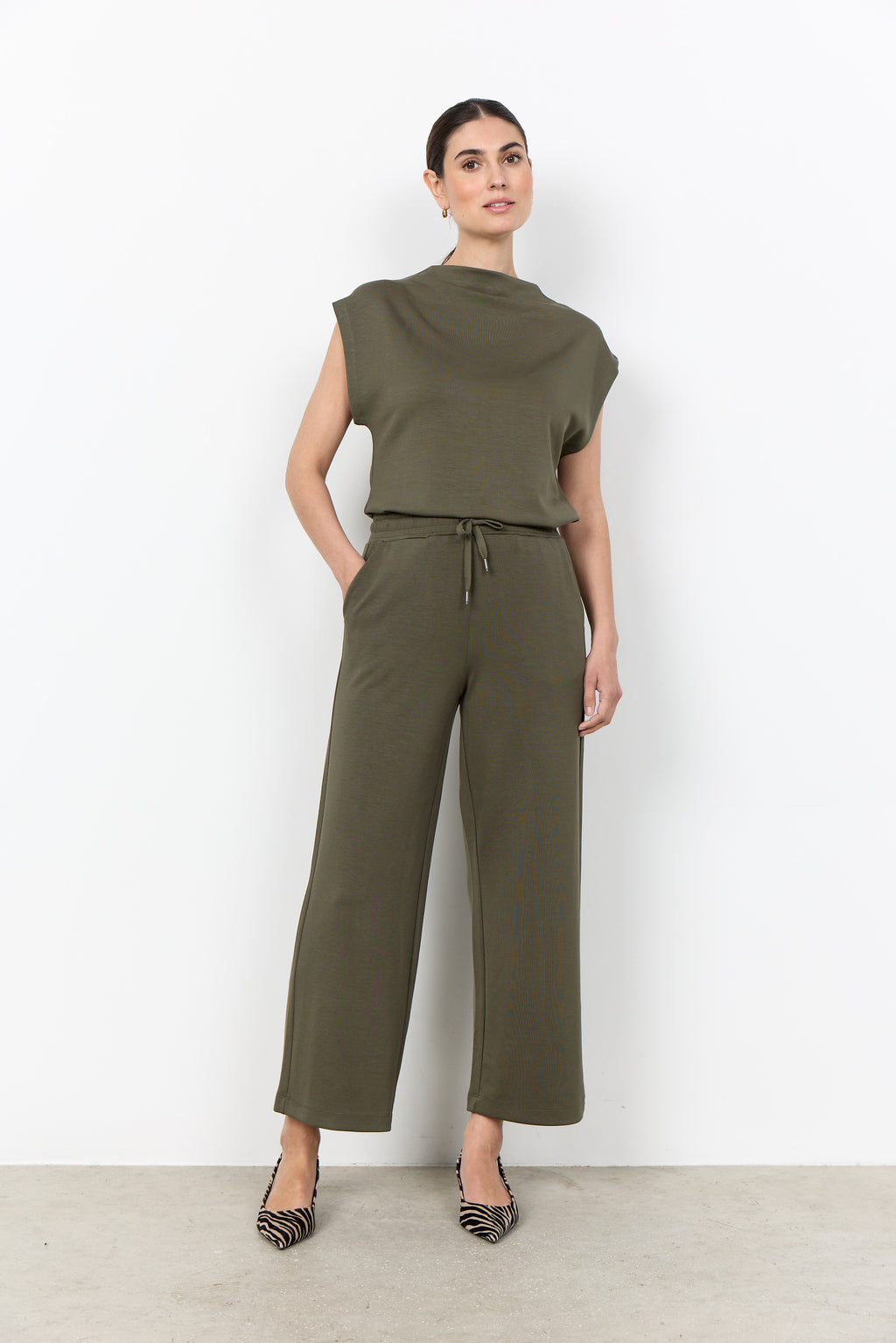 Banu Soft Relaxed Drawstring Pant
