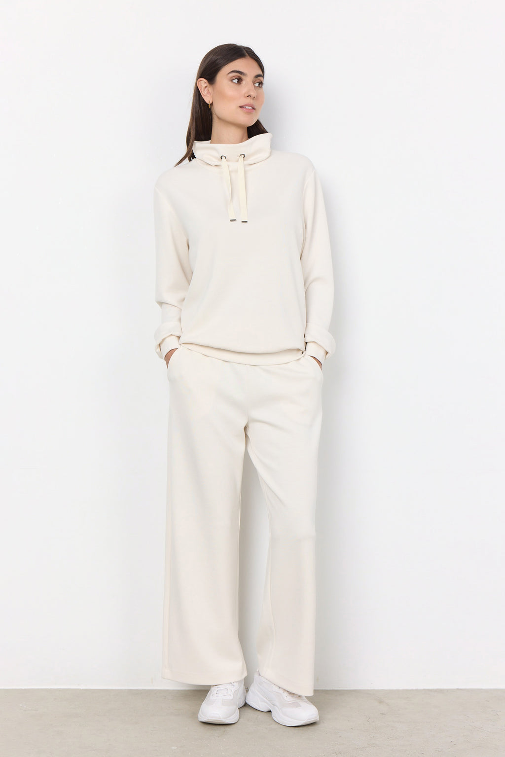 Banu Soft Relaxed Pant
