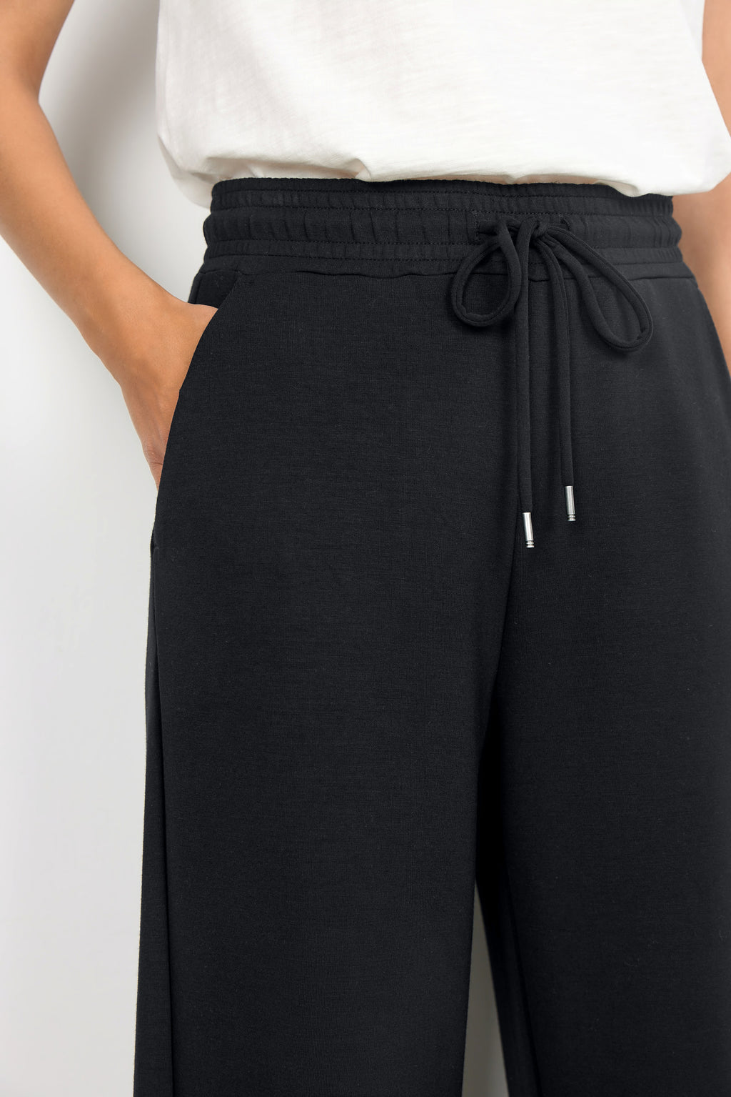 Banu Soft Relaxed Drawstring Pant