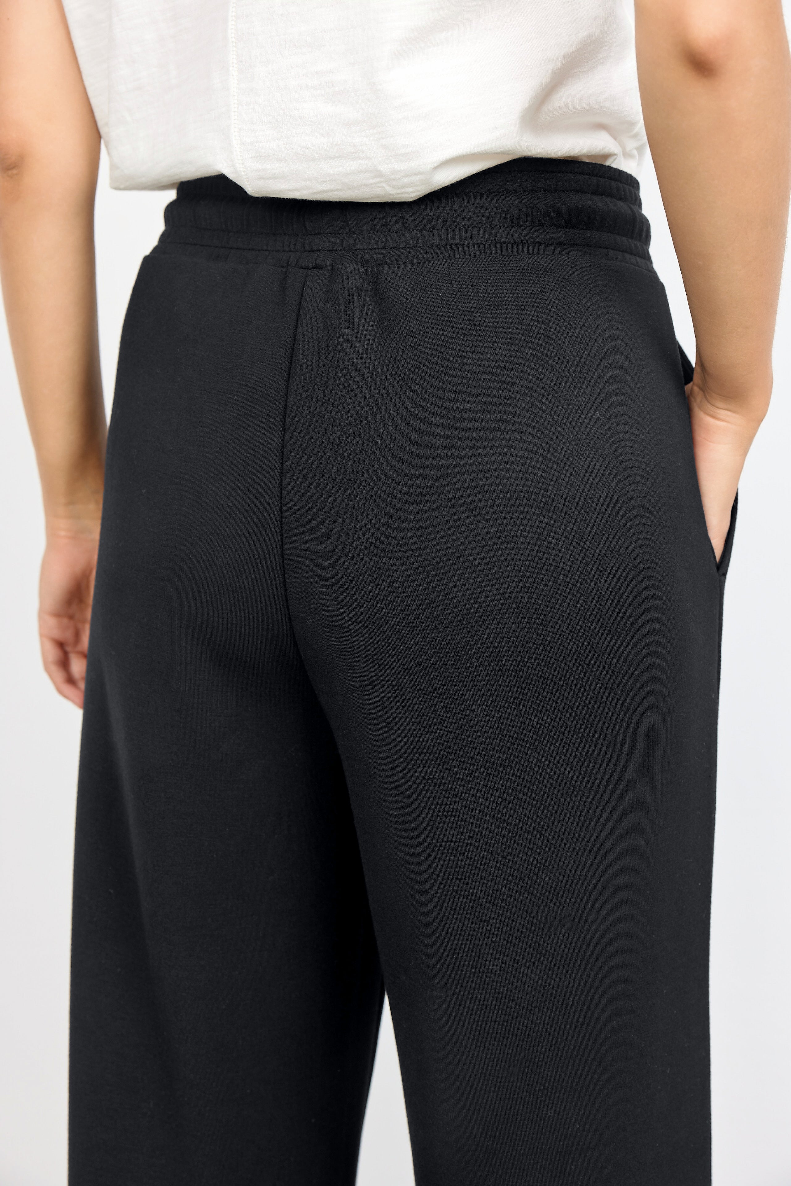 Banu Soft Relaxed Drawstring Pant