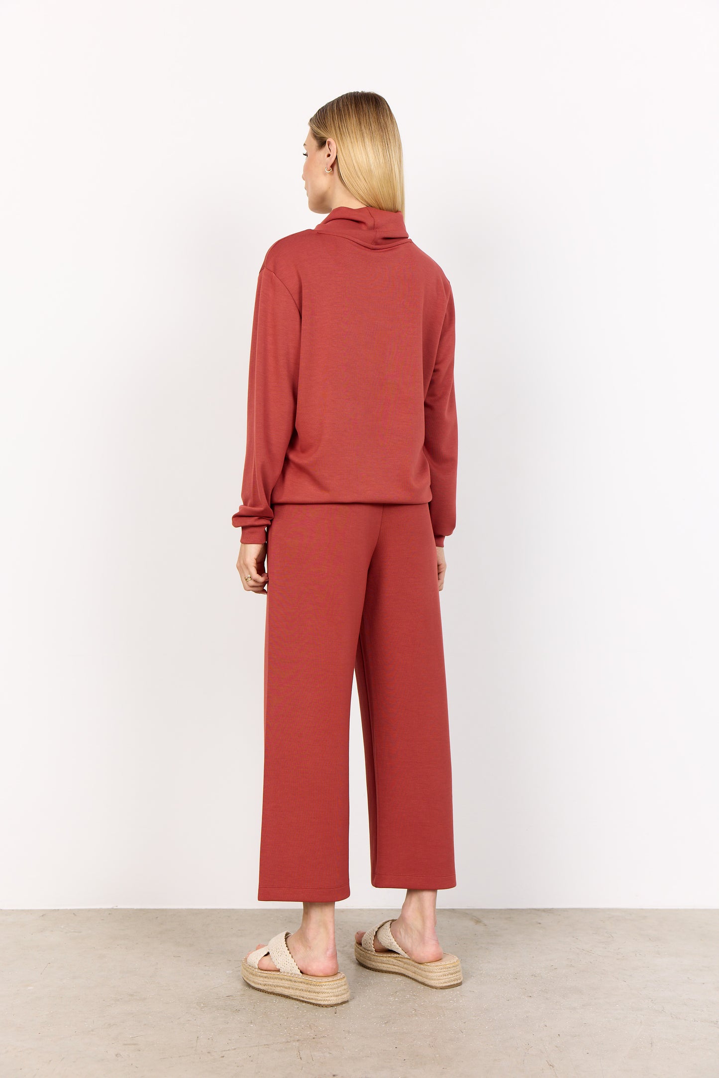 Banu Soft Drawstring Sweatshirt