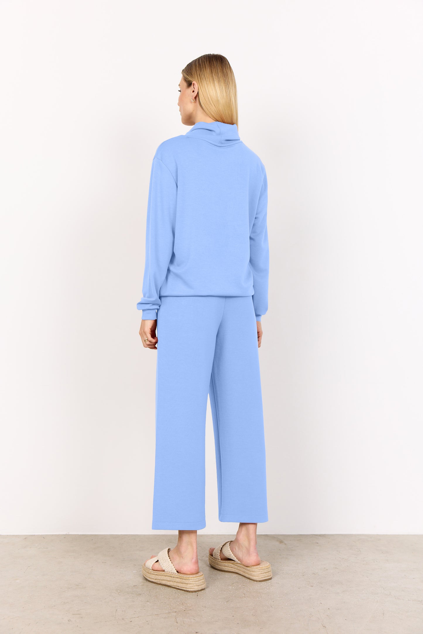 Banu Soft Drawstring Sweatshirt