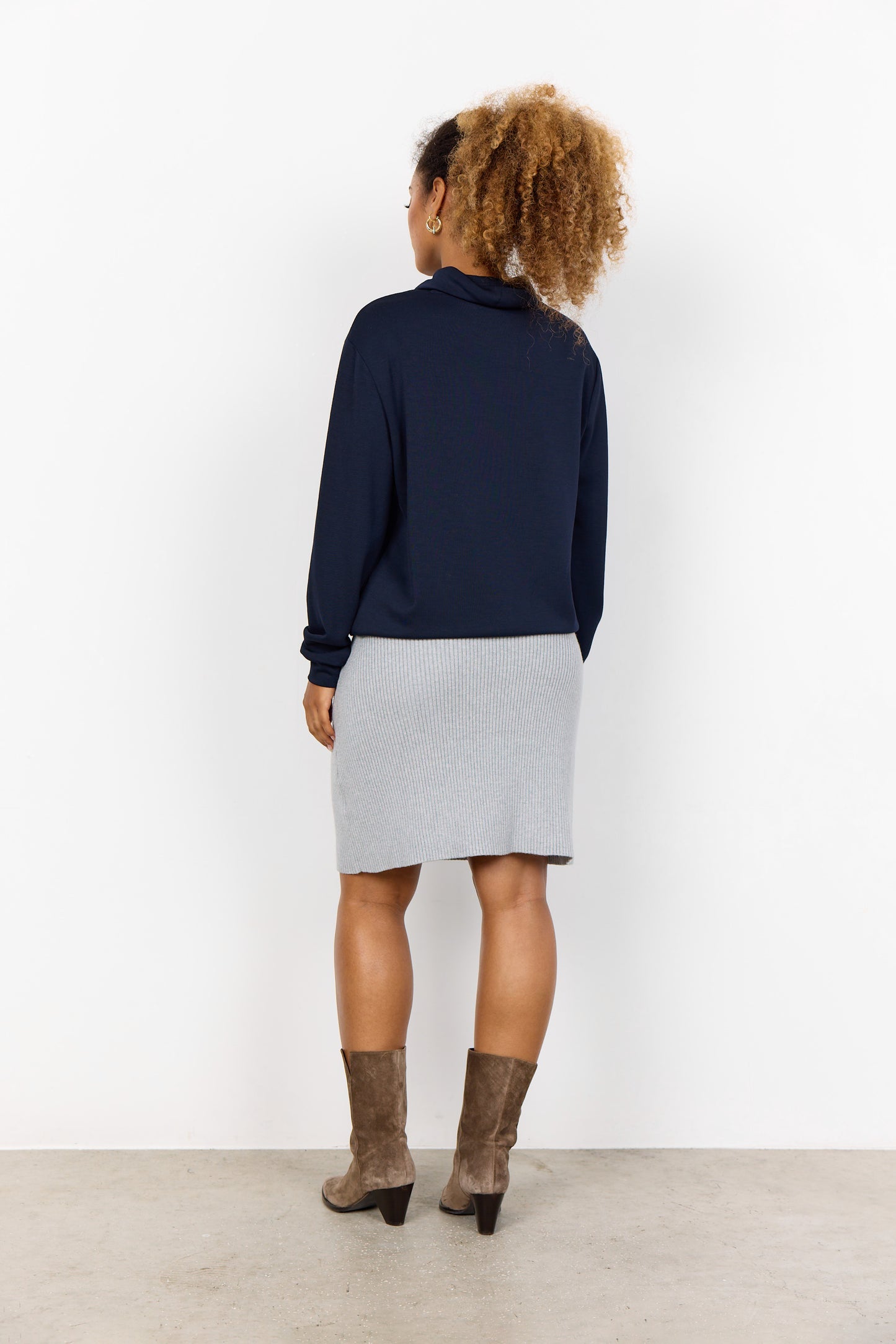 Banu Soft Drawstring Sweatshirt