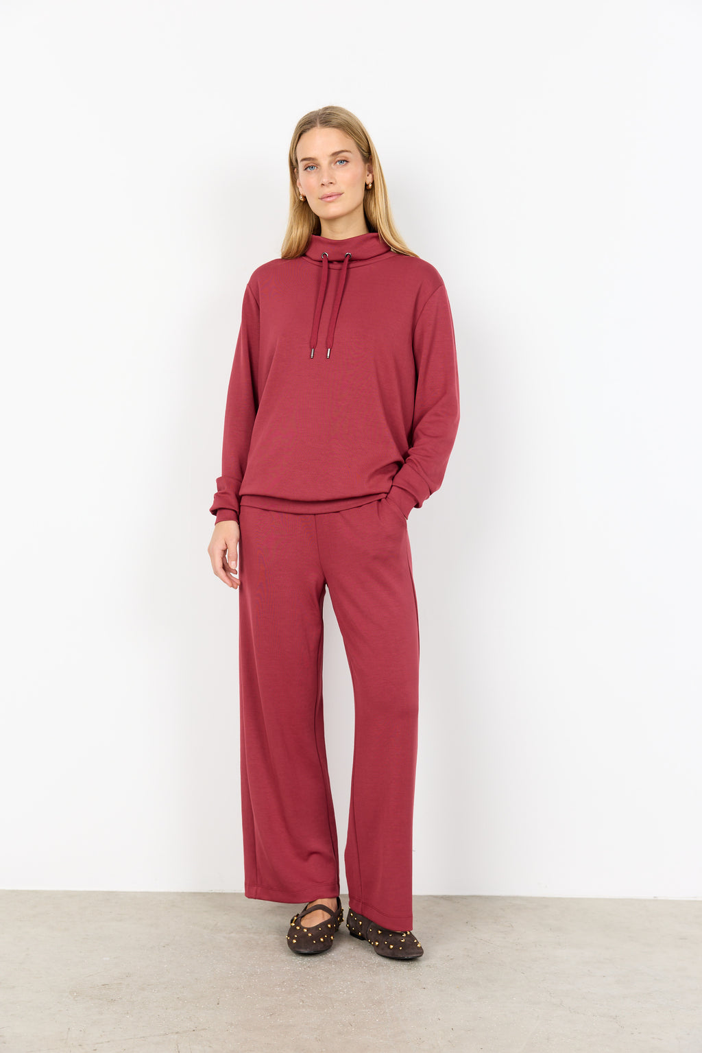 Banu Soft Drawstring Sweatshirt