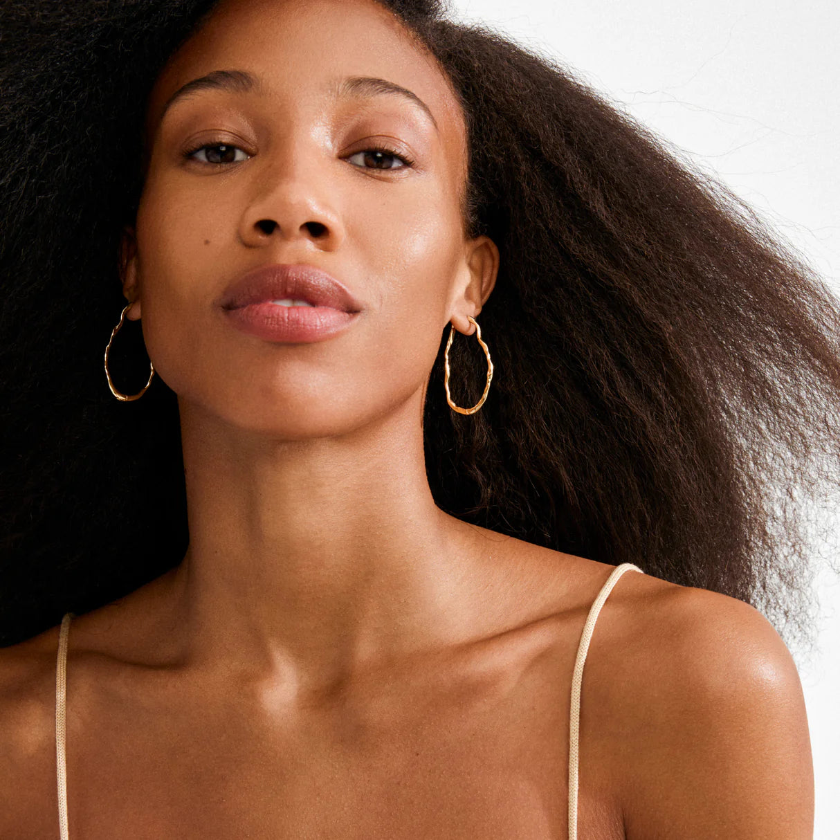 Timber Wavy Oval Hoop Earrings