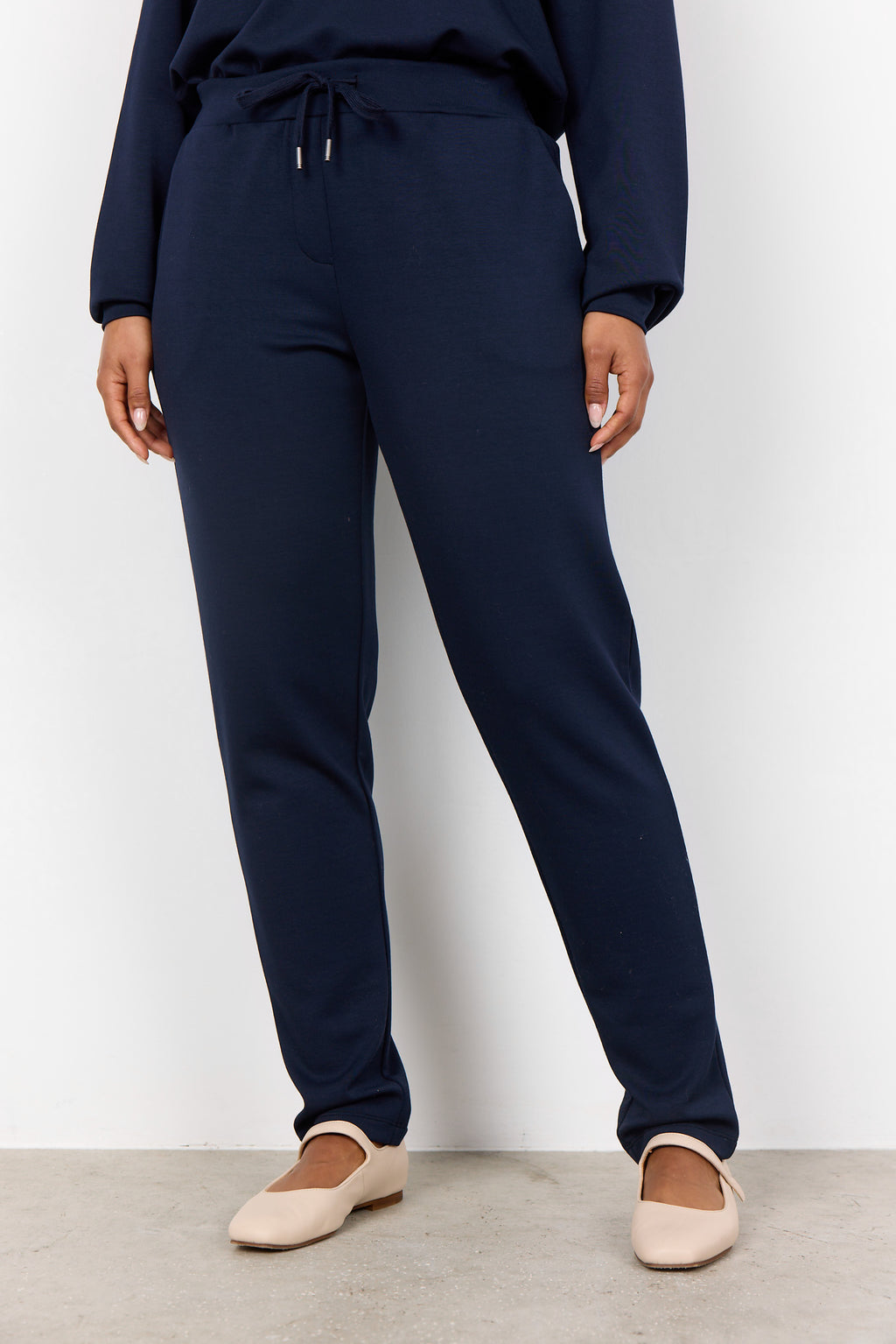 Banu Soft Straight Leg Pant