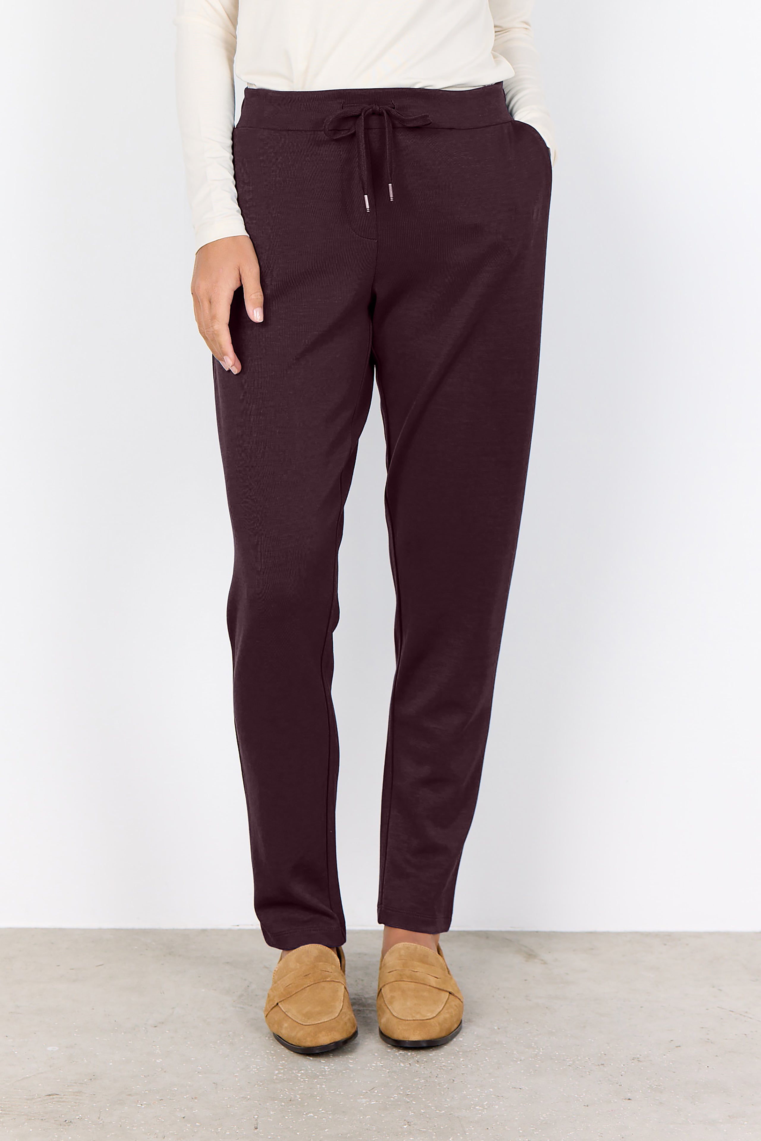 Banu Soft Straight Leg Pant