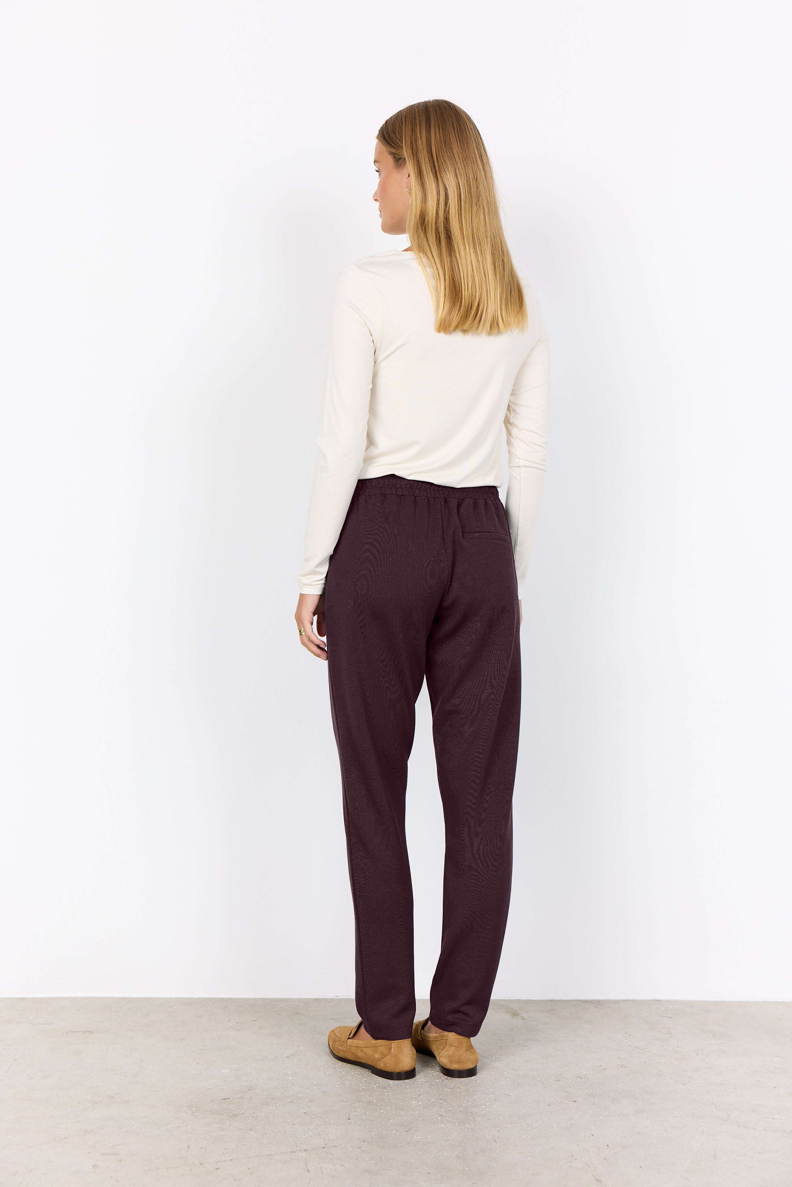 Banu Soft Straight Leg Pant