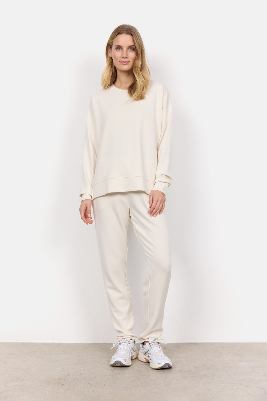 Banu Soft Crewneck Sweatshirt