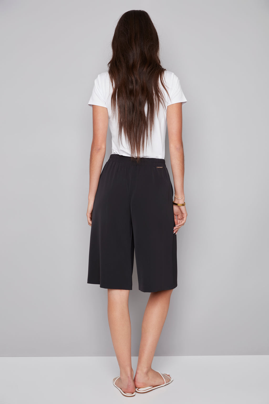 Avery Vegan Silk Bermuda Short