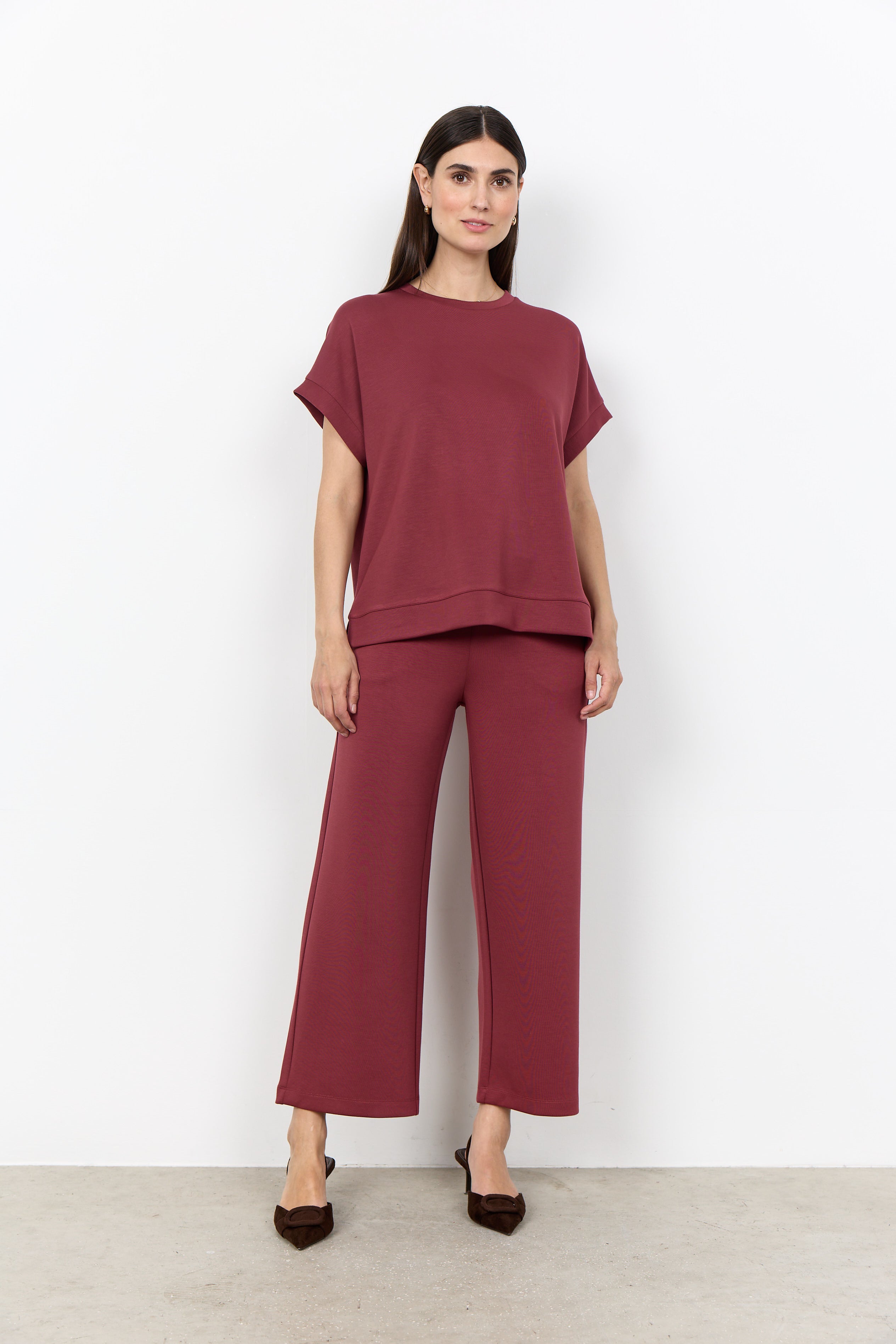 Banu Soft Rolled Sleeve Crewneck Top